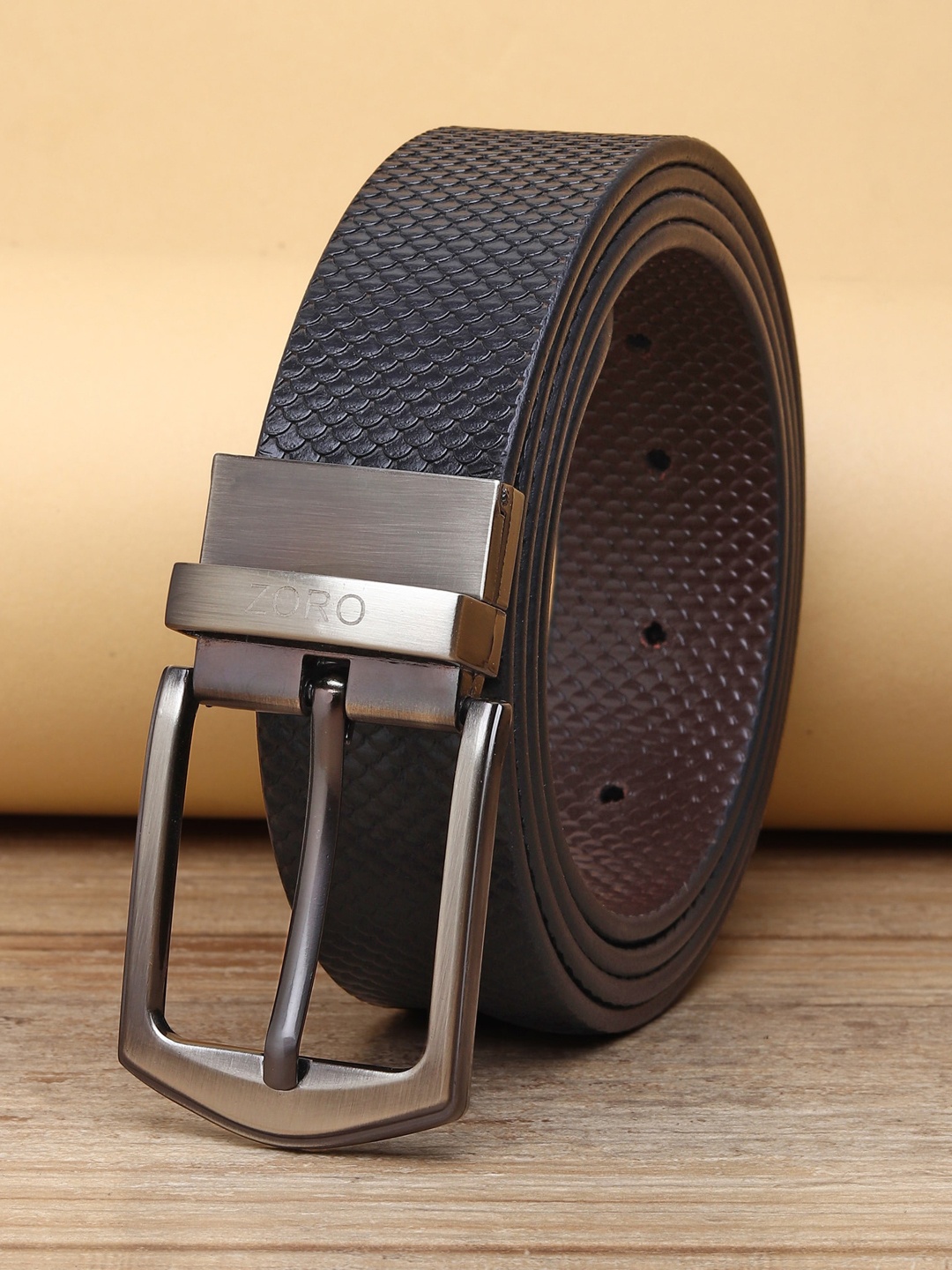 

ZORO Men Black Textured Leather Belt