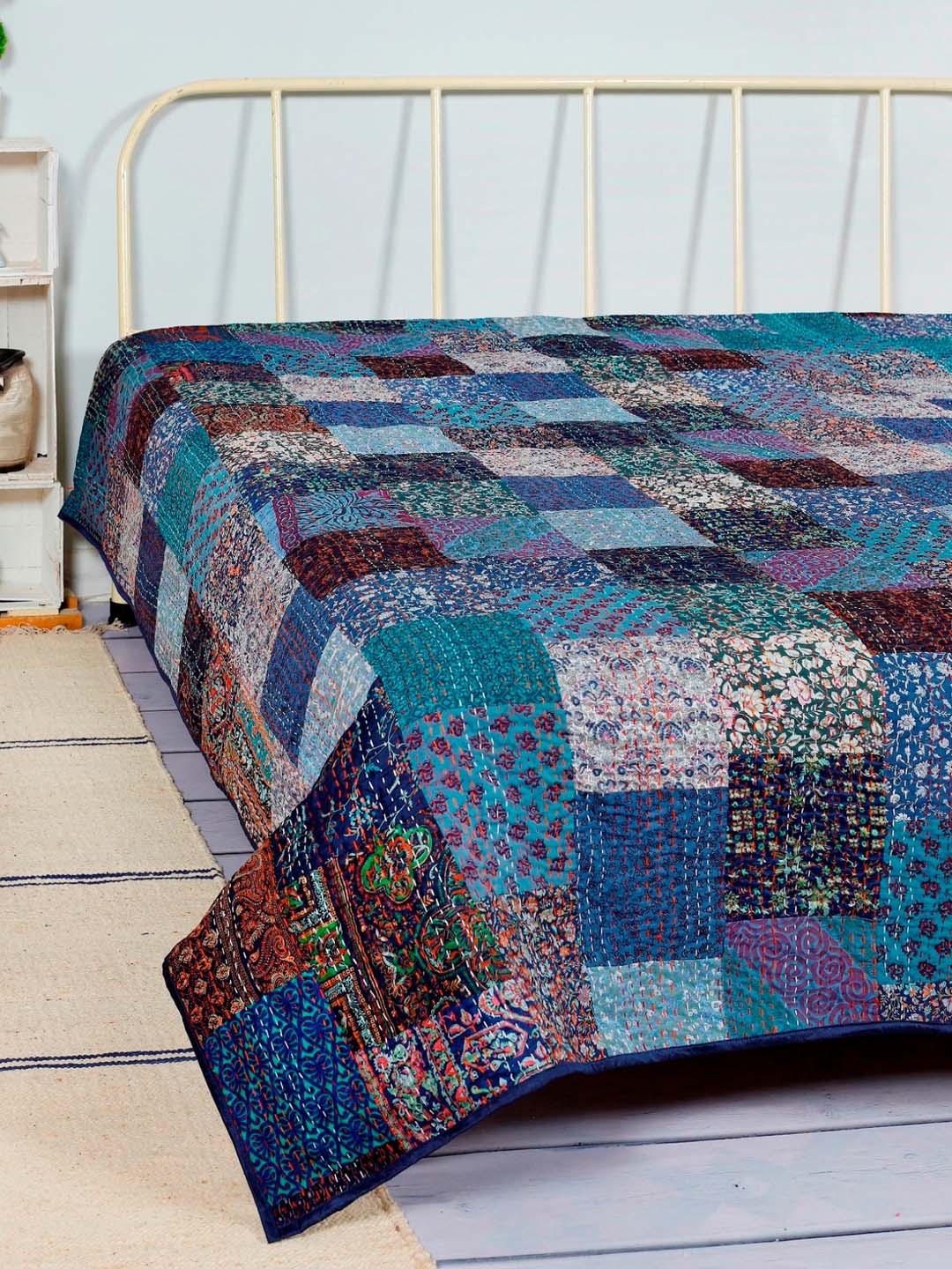 HANDICRAFT PALACE Blue Printed Kantha Patchwork Double Queen Bed Cover