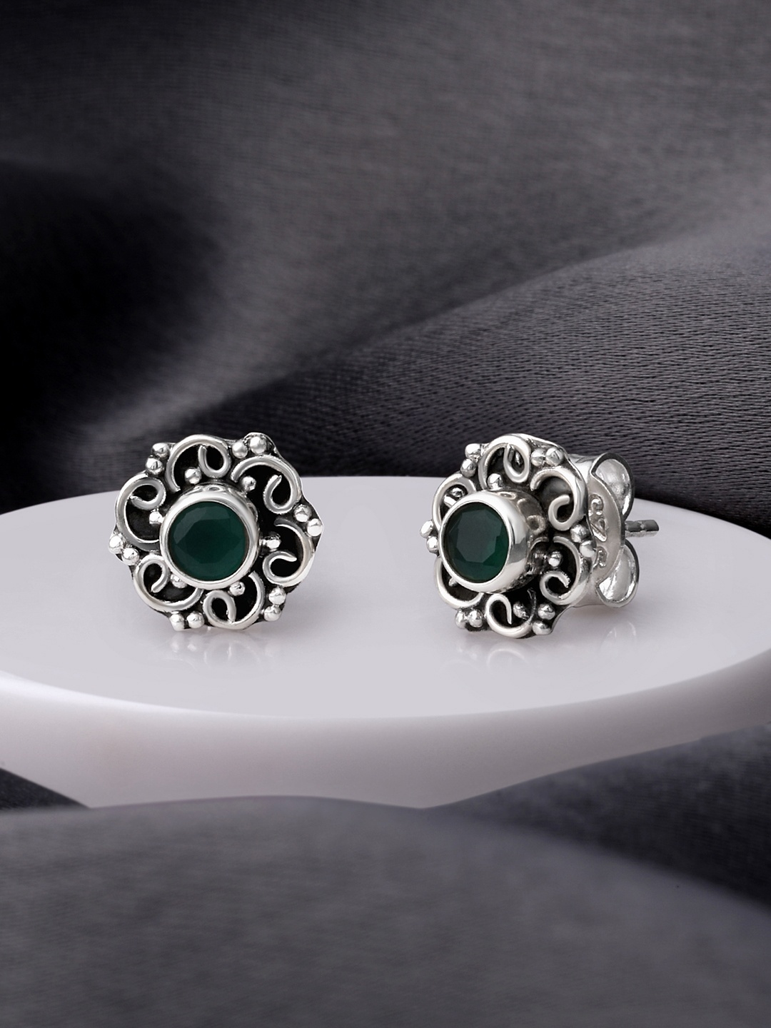 

Silvora by Peora Green Floral Studs Earrings