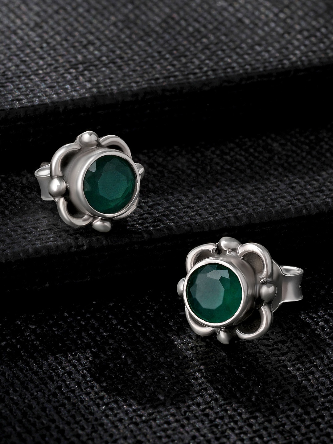 

Silvora by Peora Green Floral Studs Earrings