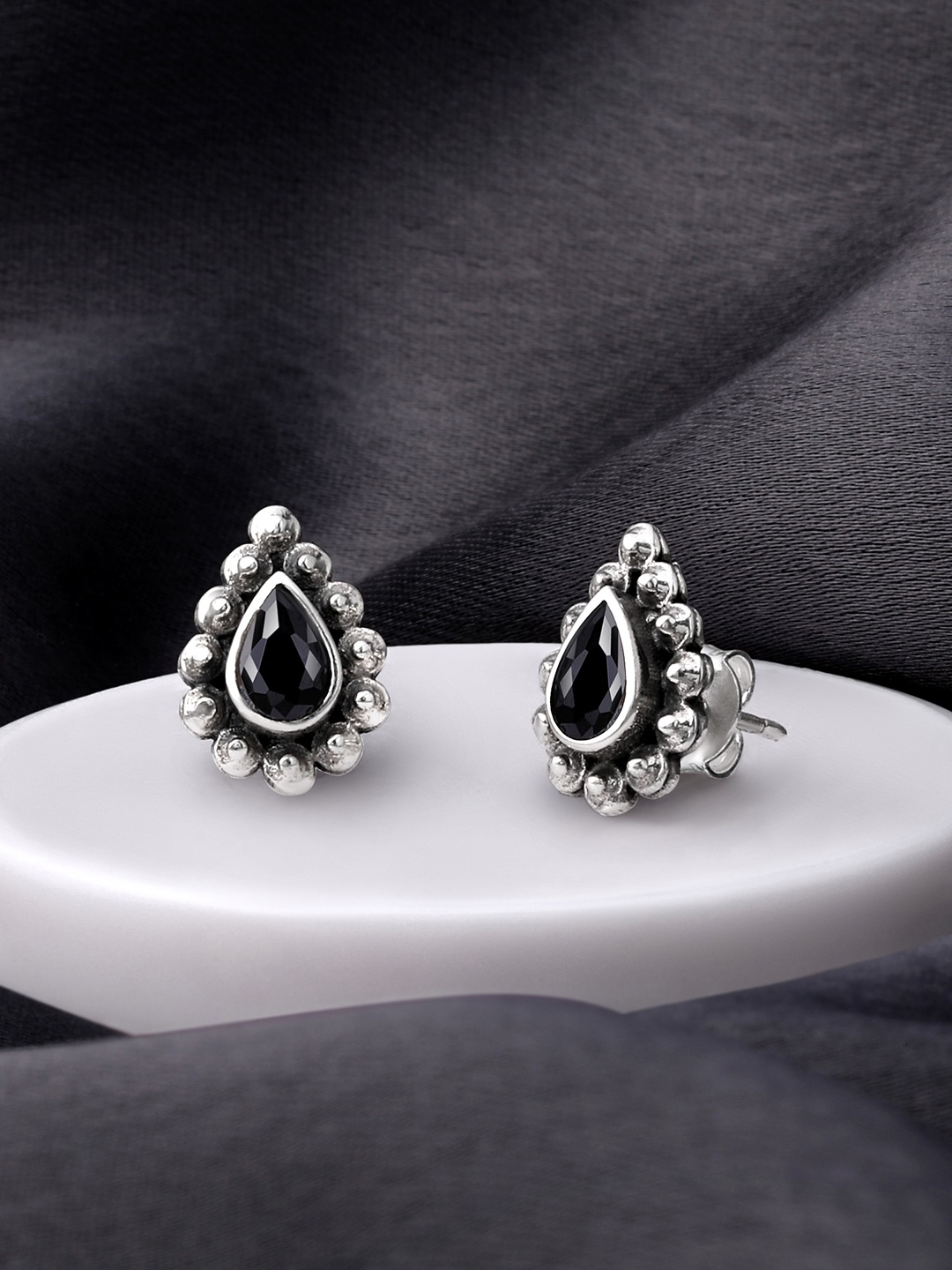 

Silvora by Peora Black Oxidised Finish Teardrop Shaped Studs Earrings