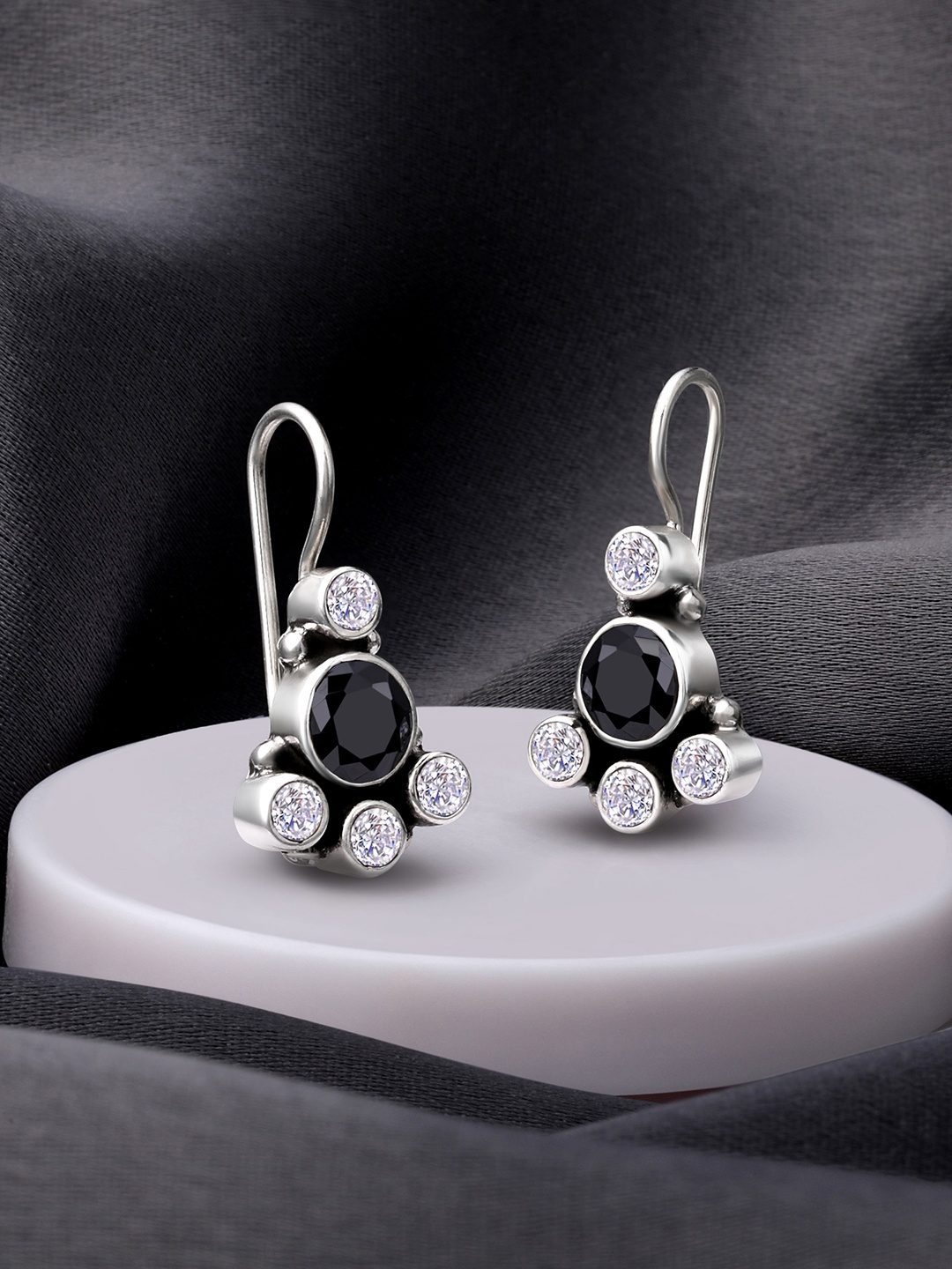 

Silvora by Peora Black Circular Studs Earrings