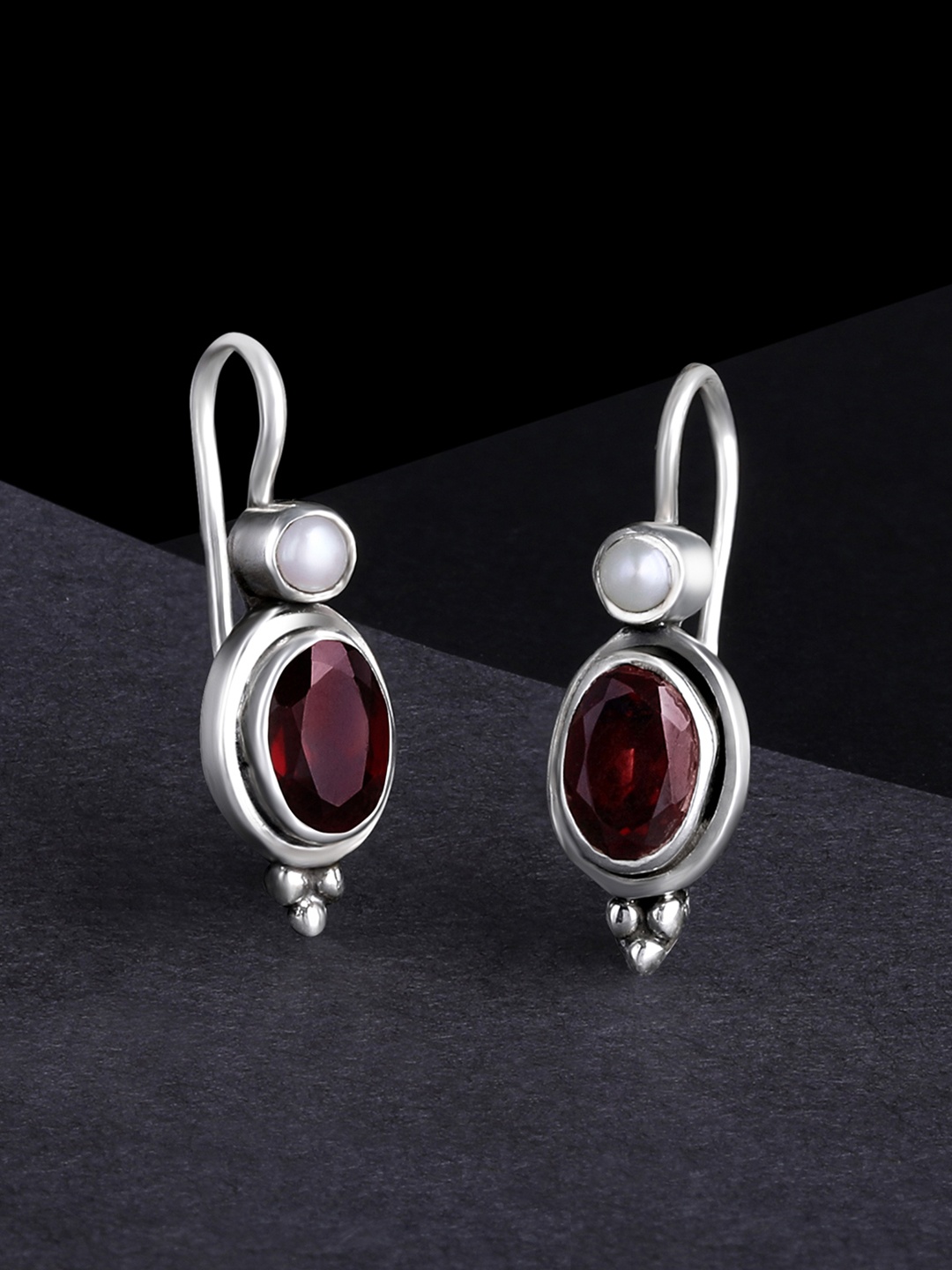 

Silvora by Peora Maroon Oval Drop Earrings