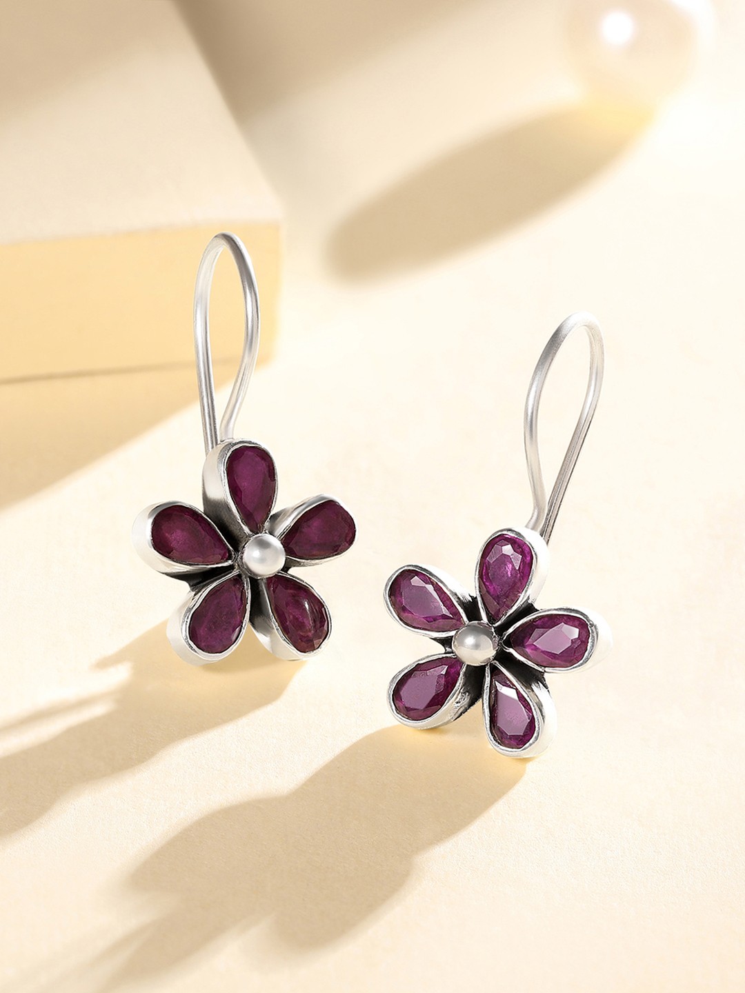 

Silvora by Peora Red Floral Drop Earrings