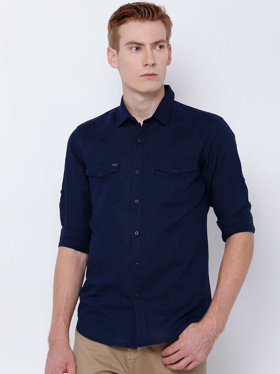

LOCOMOTIVE Men Navy Blue Slim Fit Solid Casual Shirt