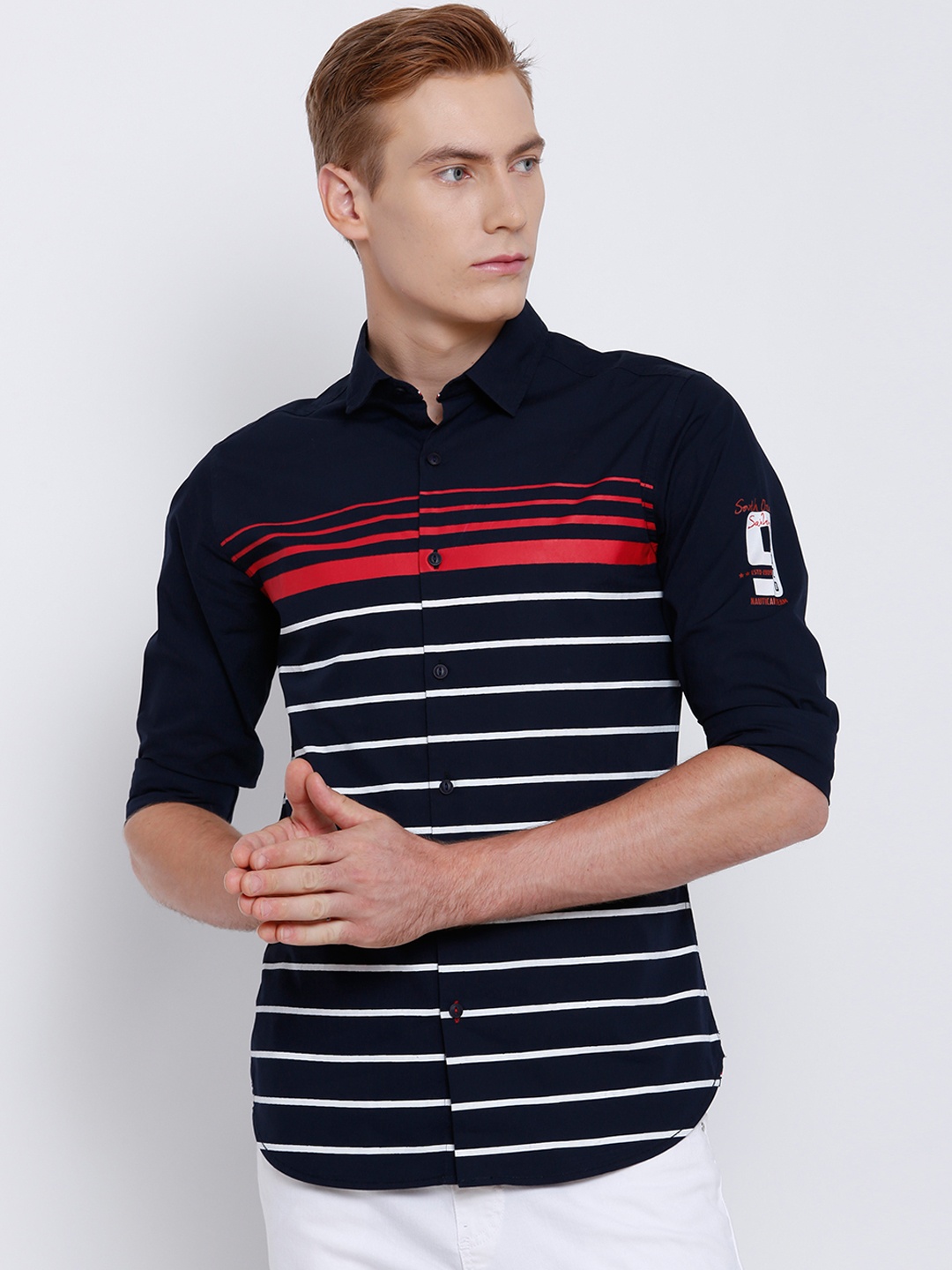 

LOCOMOTIVE Men Navy Blue Slim Fit Striped Casual Shirt