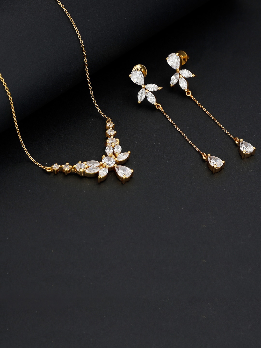 

GIVA 925 Sterling Silver 18k Gold Chrysalis Set with Earrings & Necklace