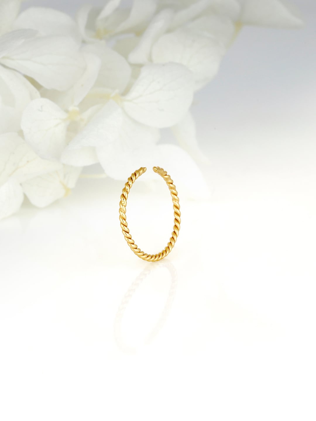 

GIVA 925 Sterling Silver 18k Gold Plated Minimal Nose Ring
