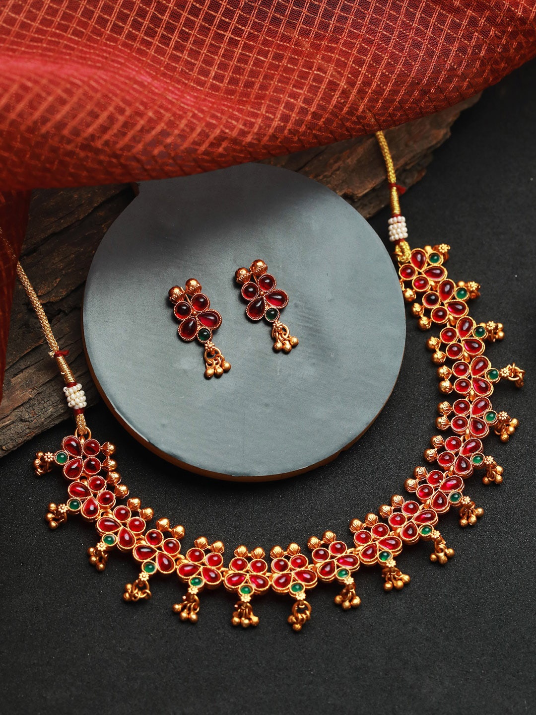 

Priyaasi Gold-Plated Pink & Green Stone-Studded & Beaded Jewellery Set