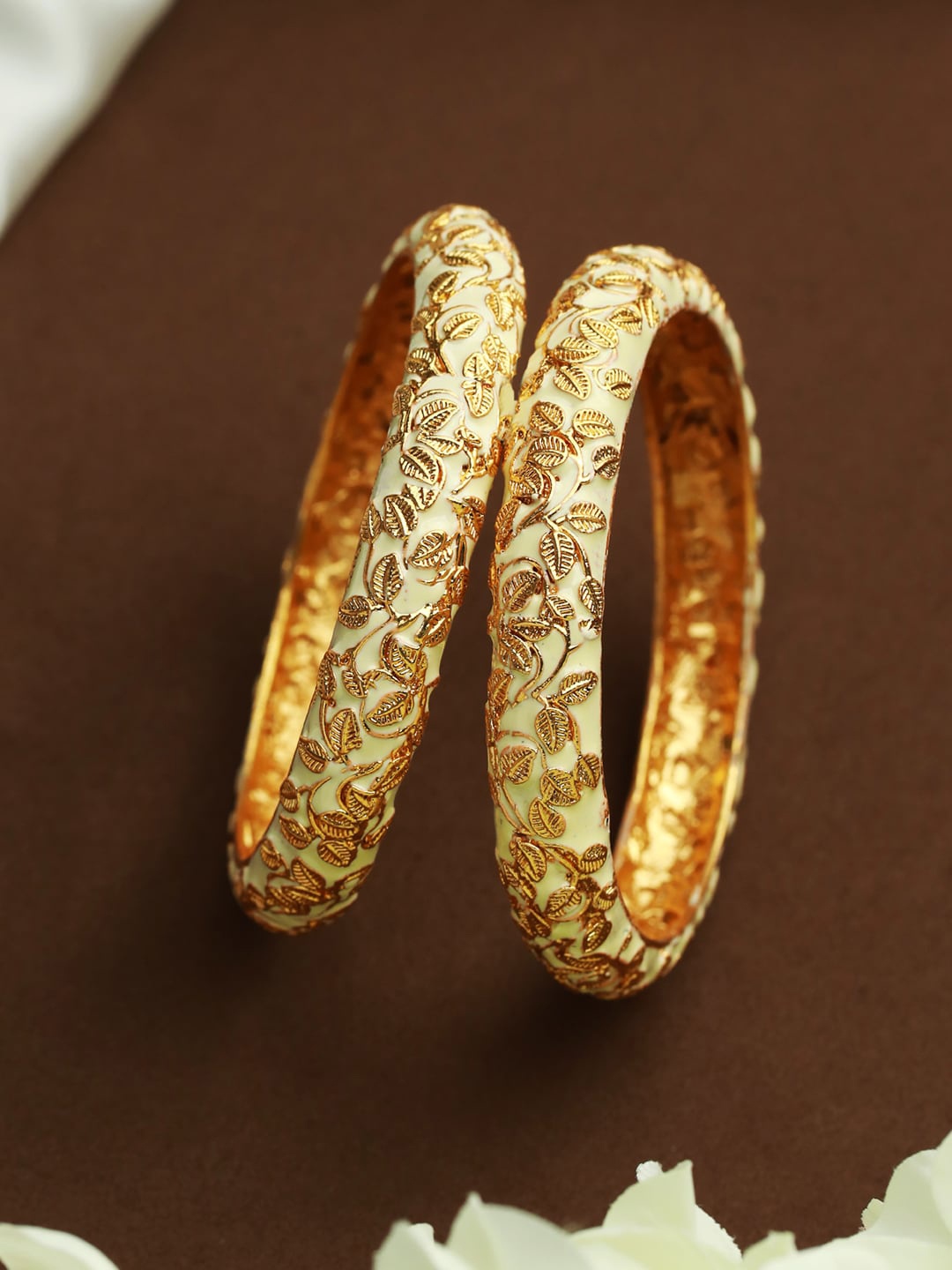 

Priyaasi Set Of 2 Gold-Plated Enamelled Bangles
