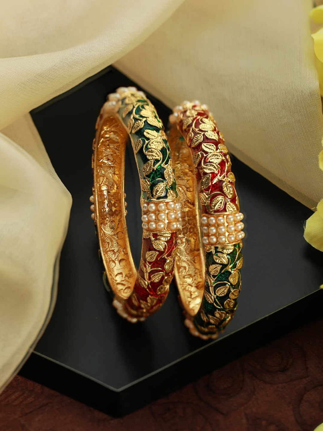 

Priyaasi Set Of 2 Gold-Plated Red & Green Pearl Beaded Bangles