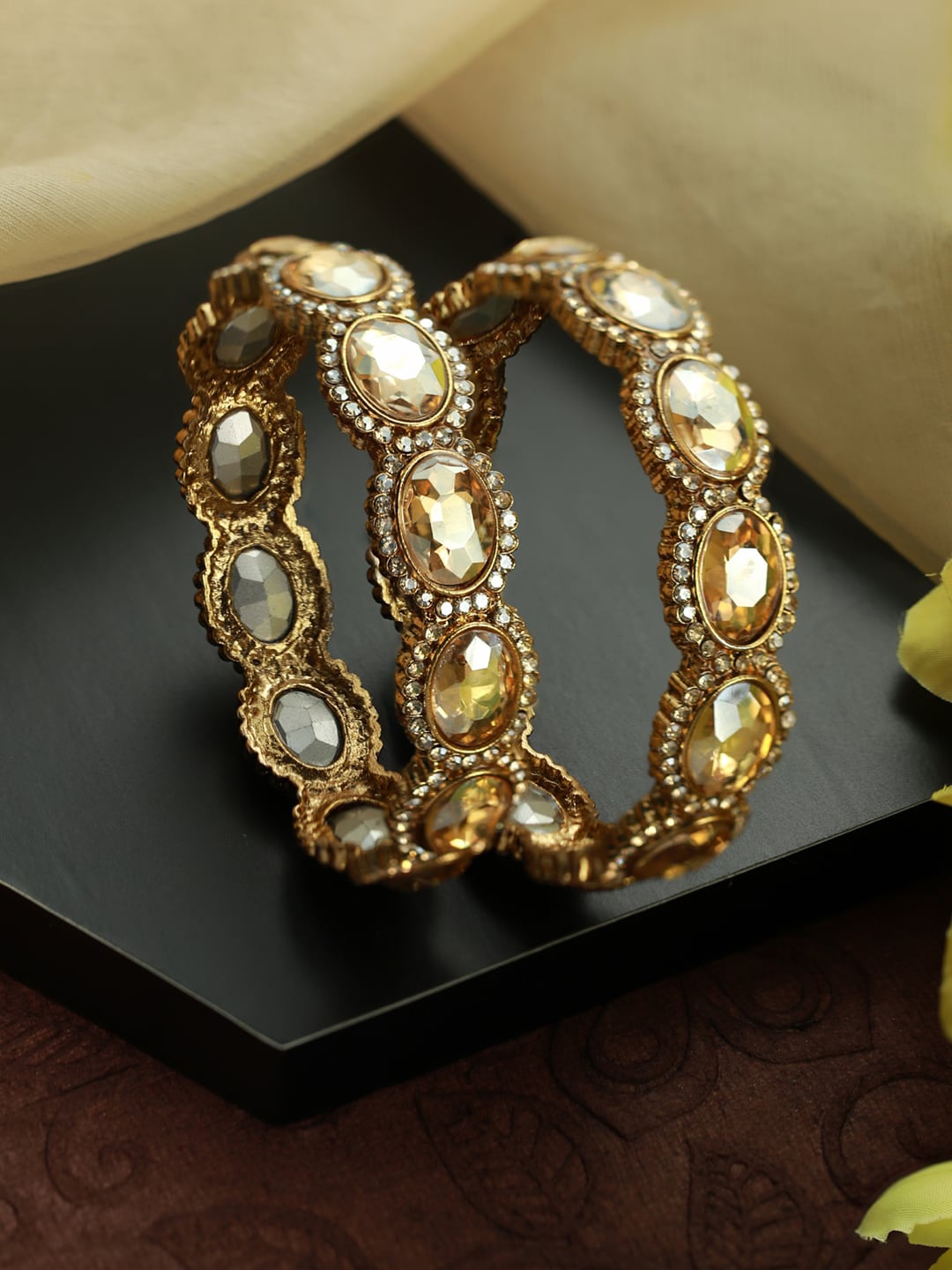 

Priyaasi Set Of 2 Gold Plated White Stone Studded Bangle