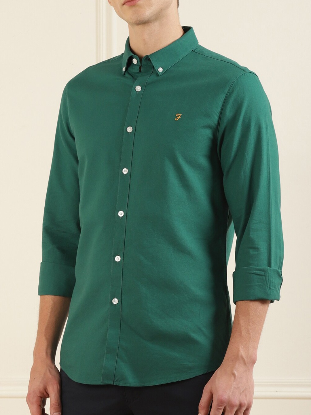

Farah Men Green Cotton Solid Casual Shirt
