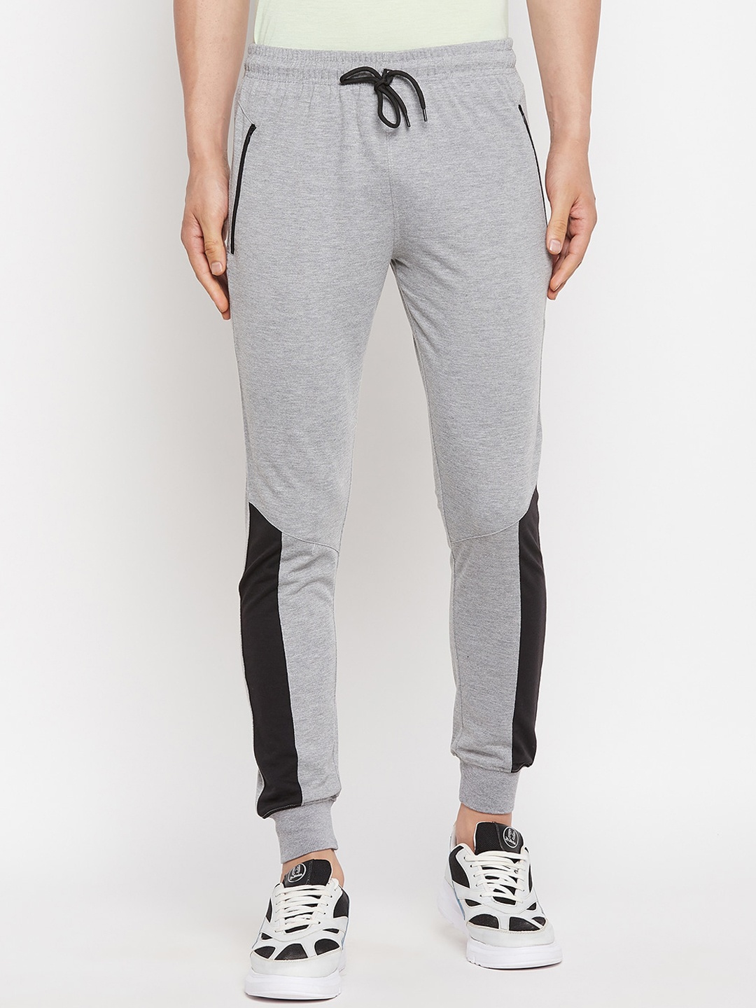 

FirstKrush Men Grey Solid Joggers