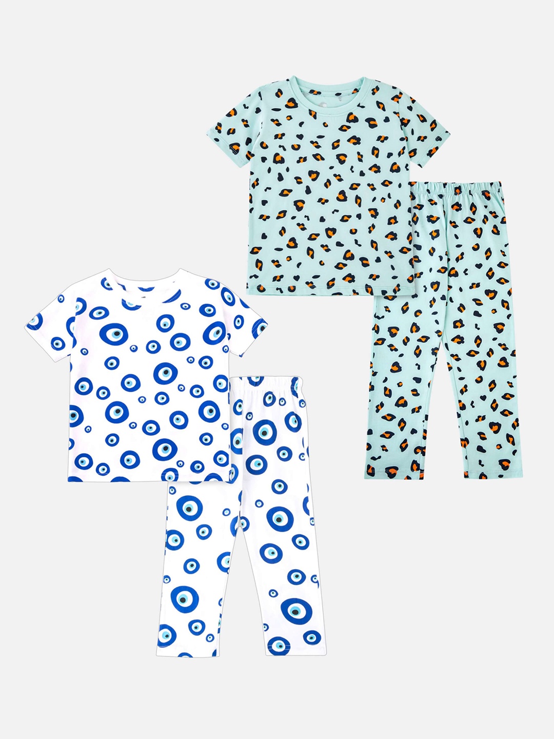 

Cuddles for Cubs Unisex Kids Blue & White Printed Night suit