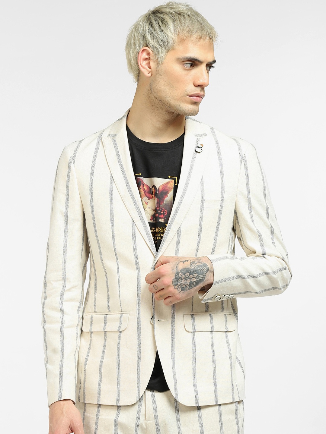 

Jack & Jones Men Cream & Grey Striped Single-Breasted Formal Blazer