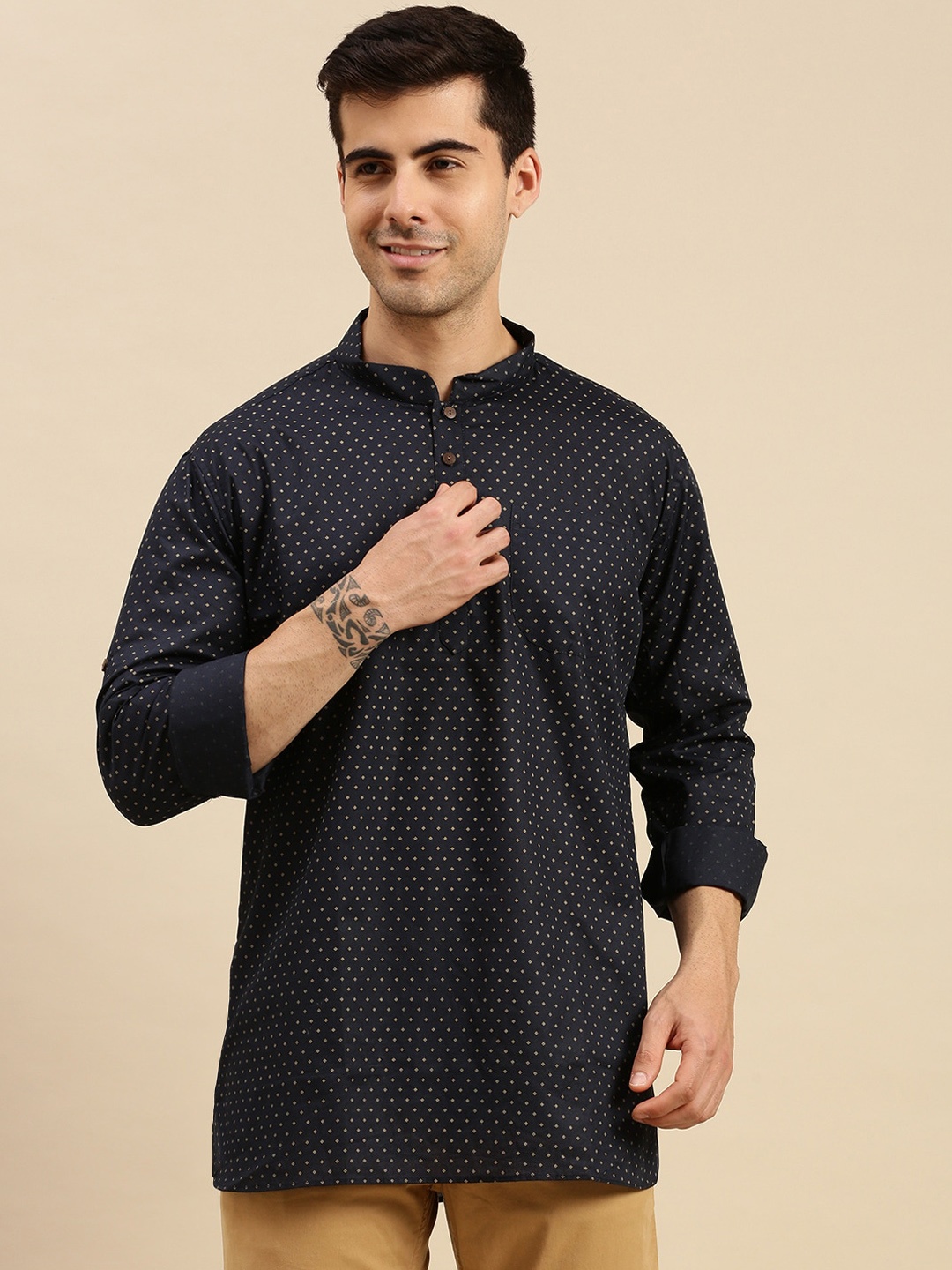 

Sanwara Men Blue Geometric Pastels Cotton Kurta