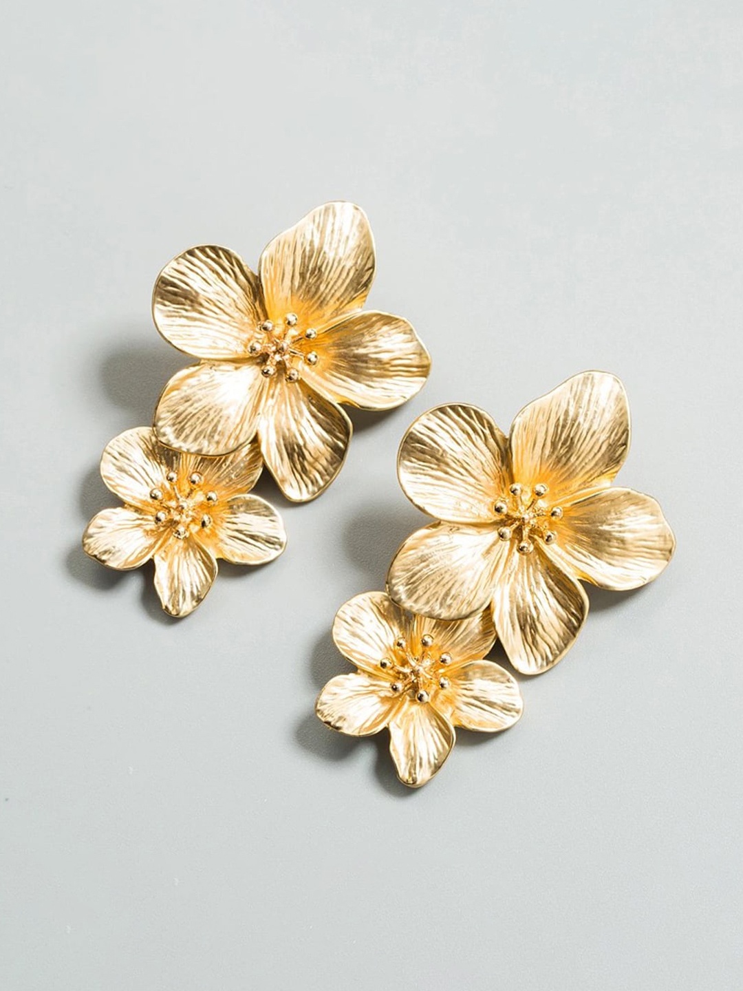 

MIZORRI Gold-Toned Contemporary Studs Earrings