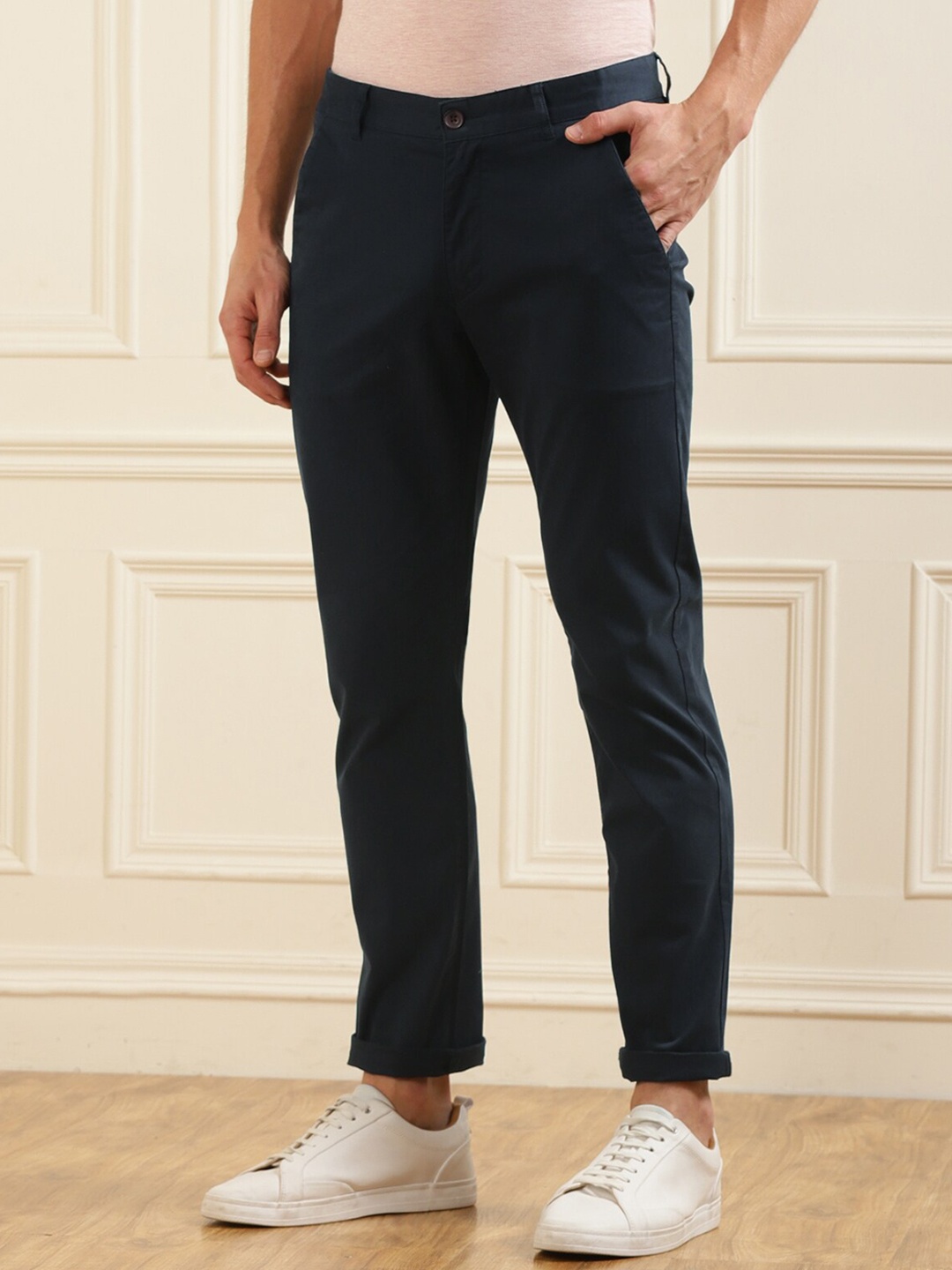 

Farah Men Navy Blue Pure Cotton Chinos Trousers