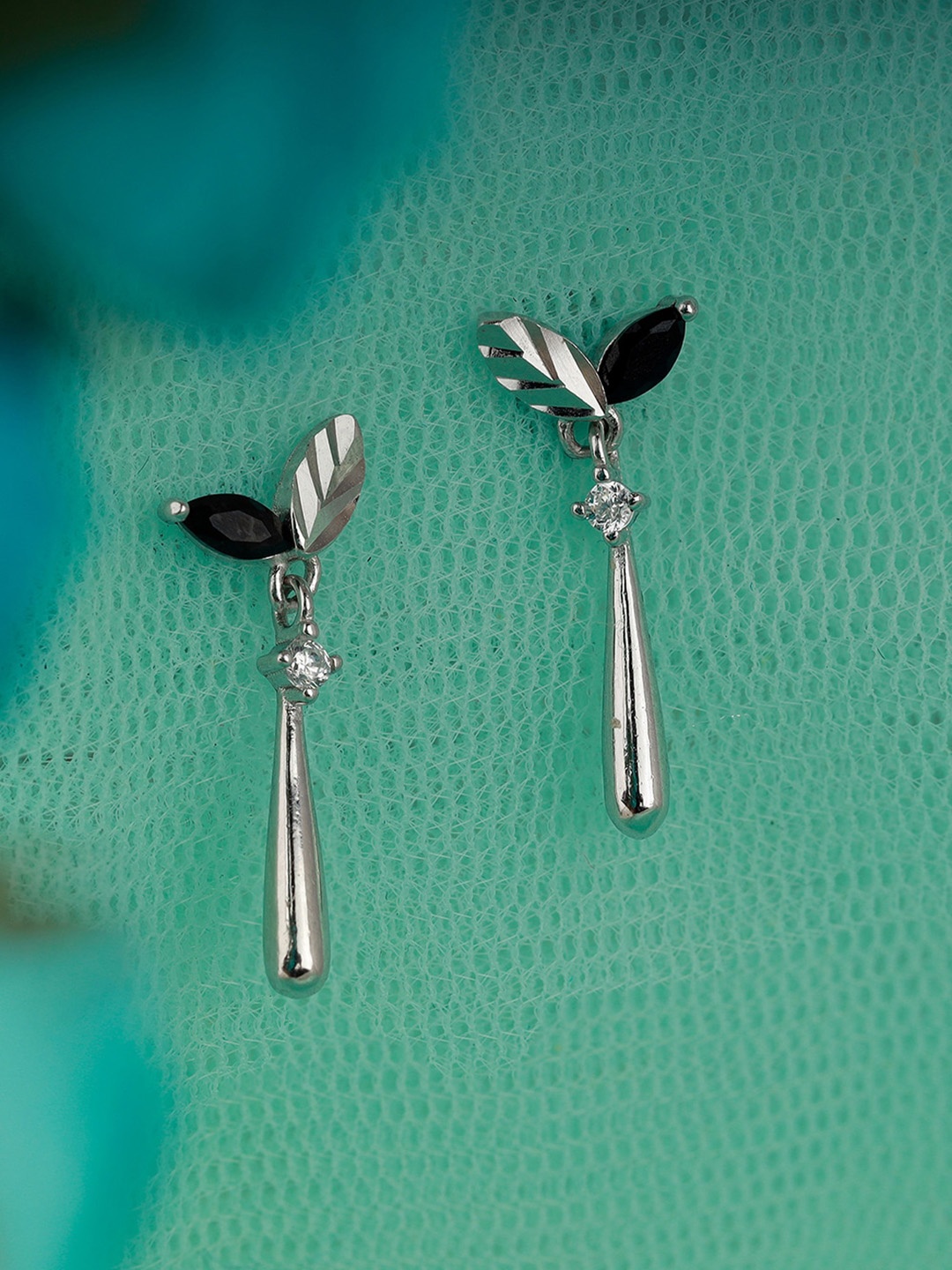 

GIVA 925 Sterling Silver Rhodium Plated Dual Tone Dangle Earrings