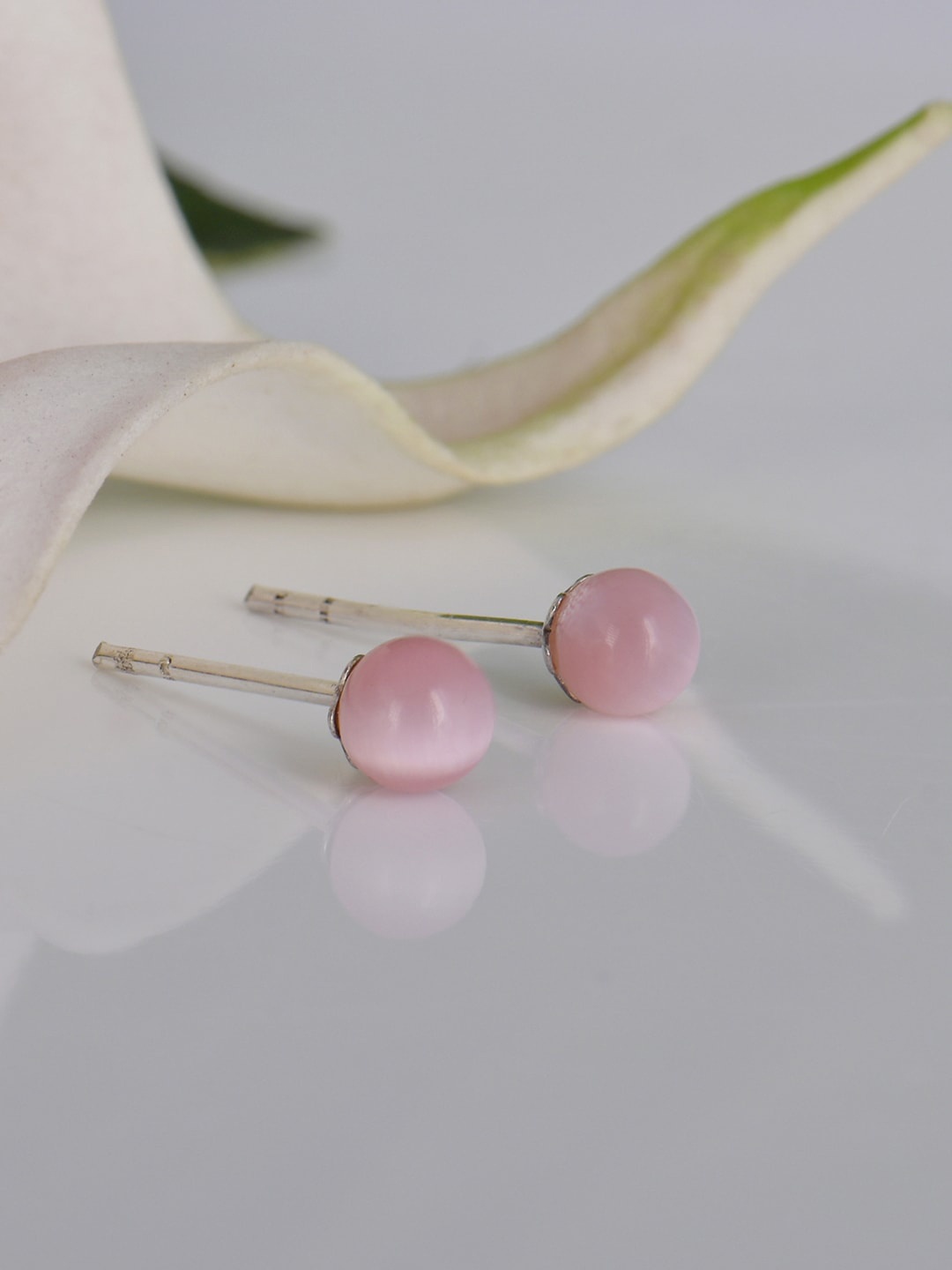 

GIVA 925 Sterling Silver Rhodium Plated Baby Pink Color Monalisa Stone Earring