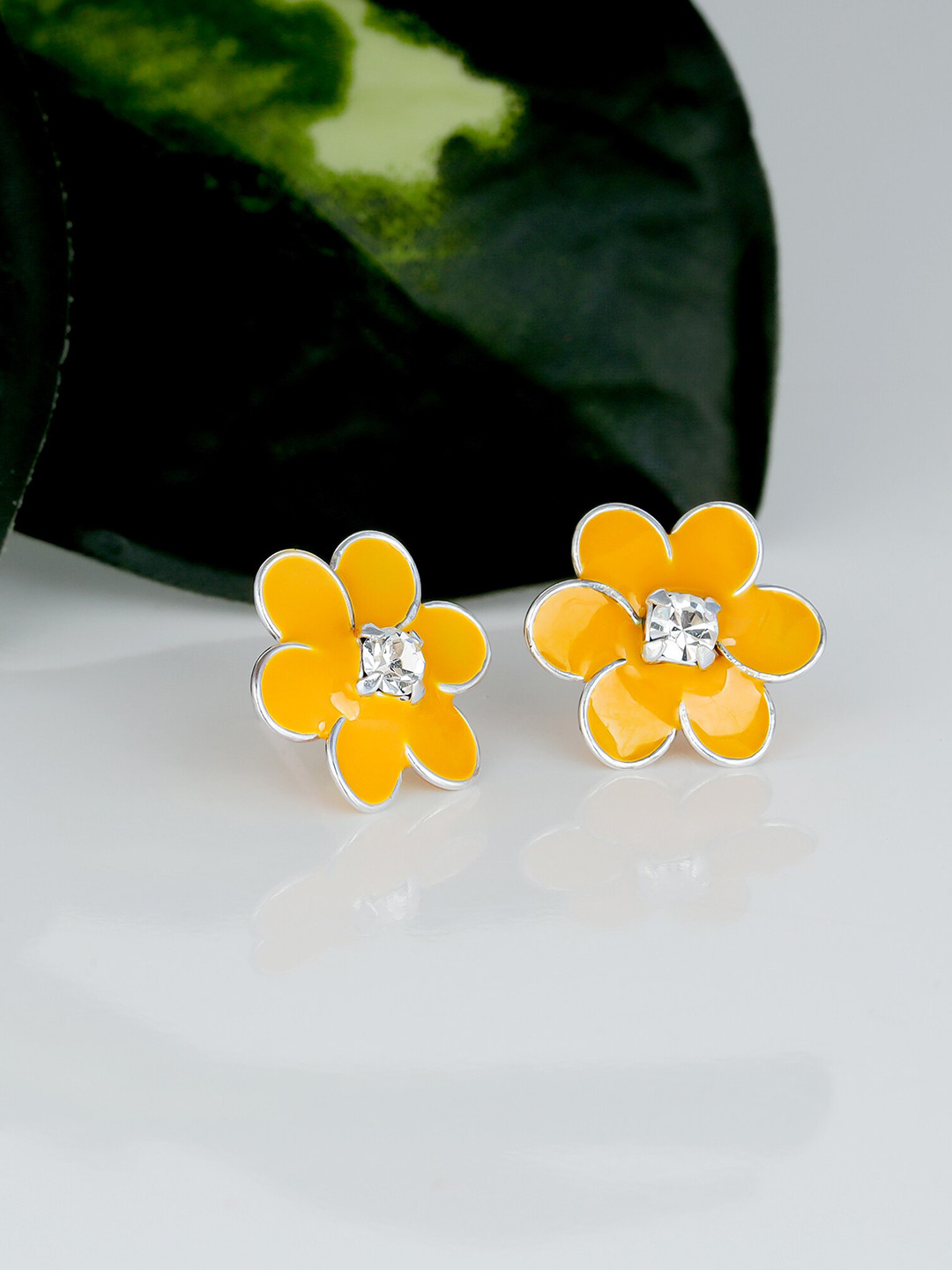 

GIVA 925 Sterling Silver & Yellow Rhodium Plated Flower Studs