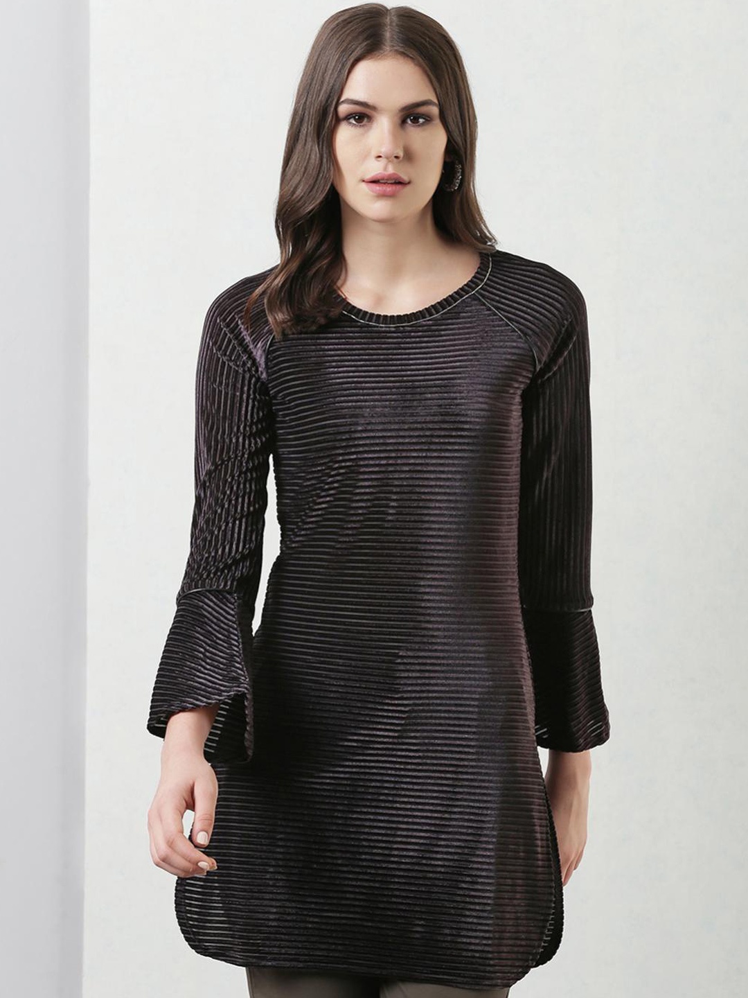 

Lakshita Grey Striped Tunic