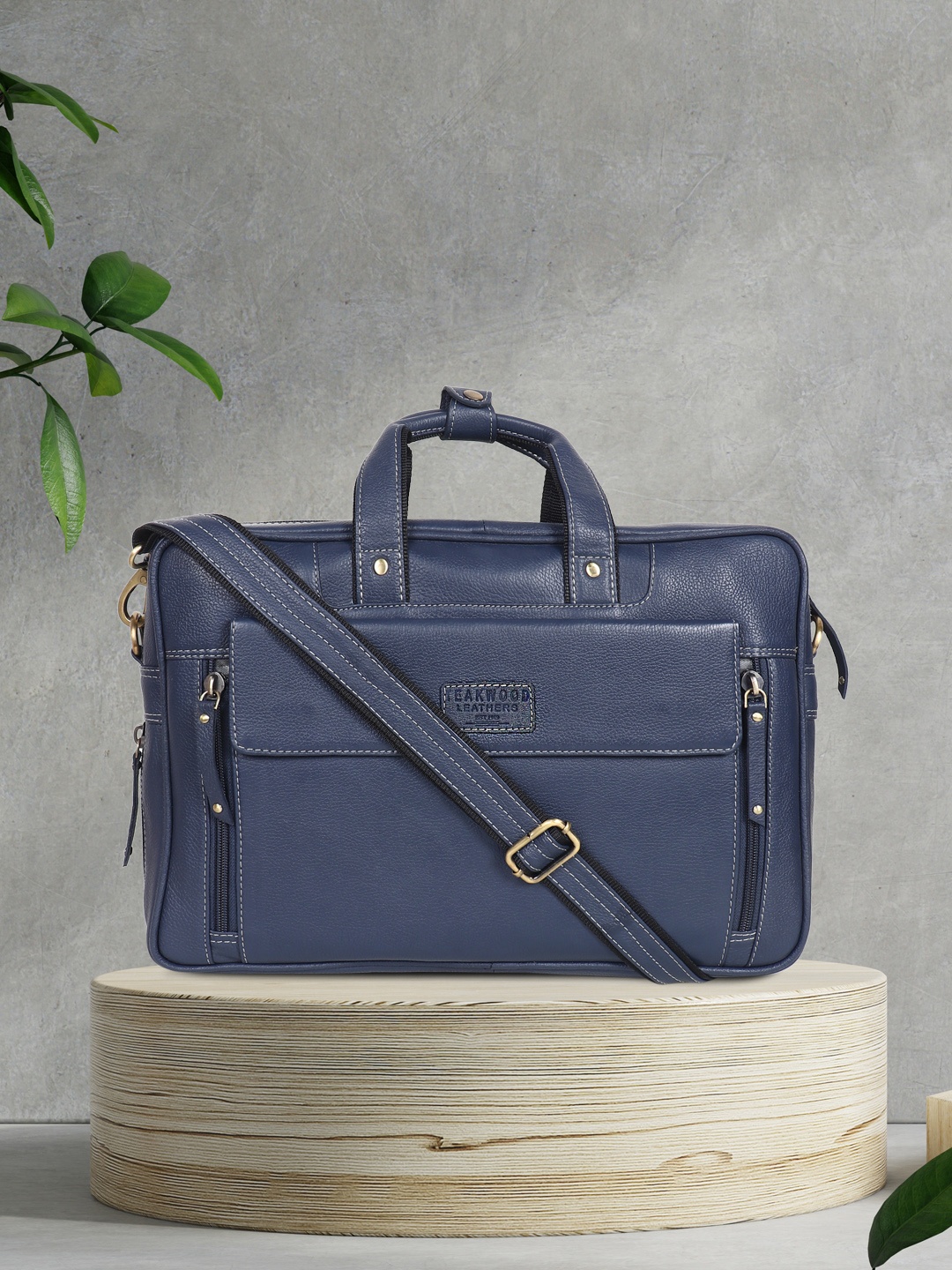 

Teakwood Leathers Adults Unisex Blue Leather Water resistance Laptop Bag