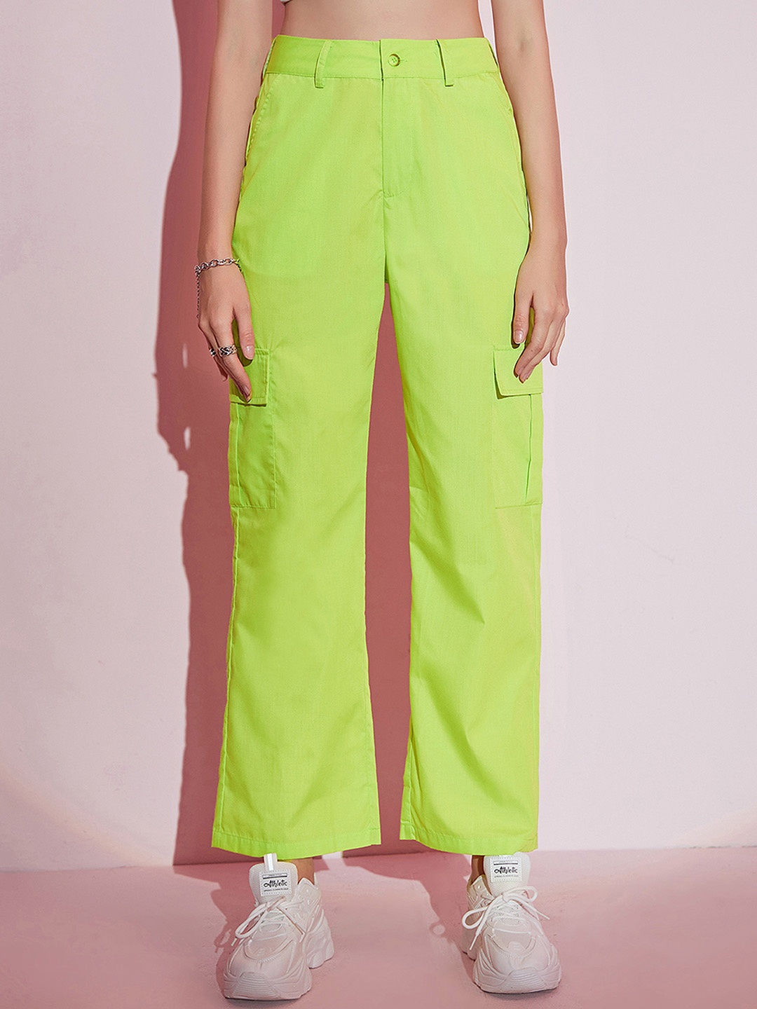 

URBANIC Women Green Pocket Jogger/ Trousers
