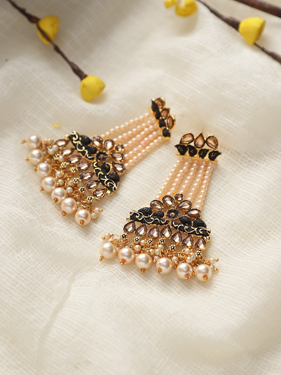 

CARDINAL Black Contemporary Drop Earrings