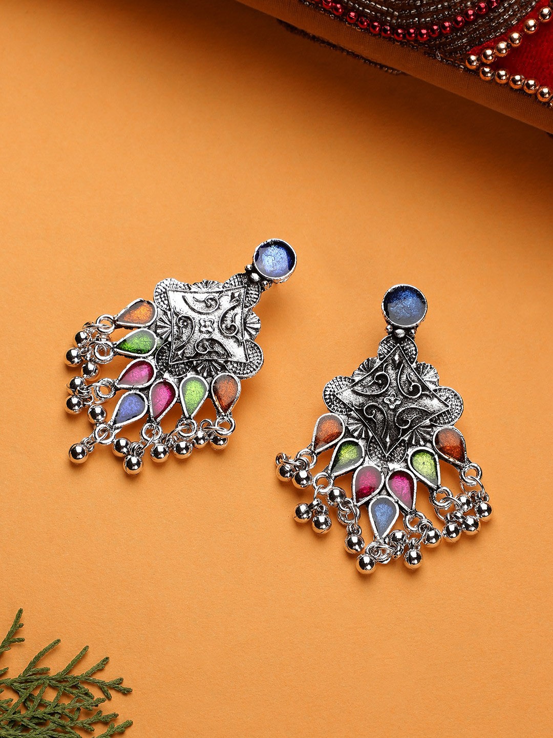 

CARDINAL Silver-Toned Contemporary Studs Earrings