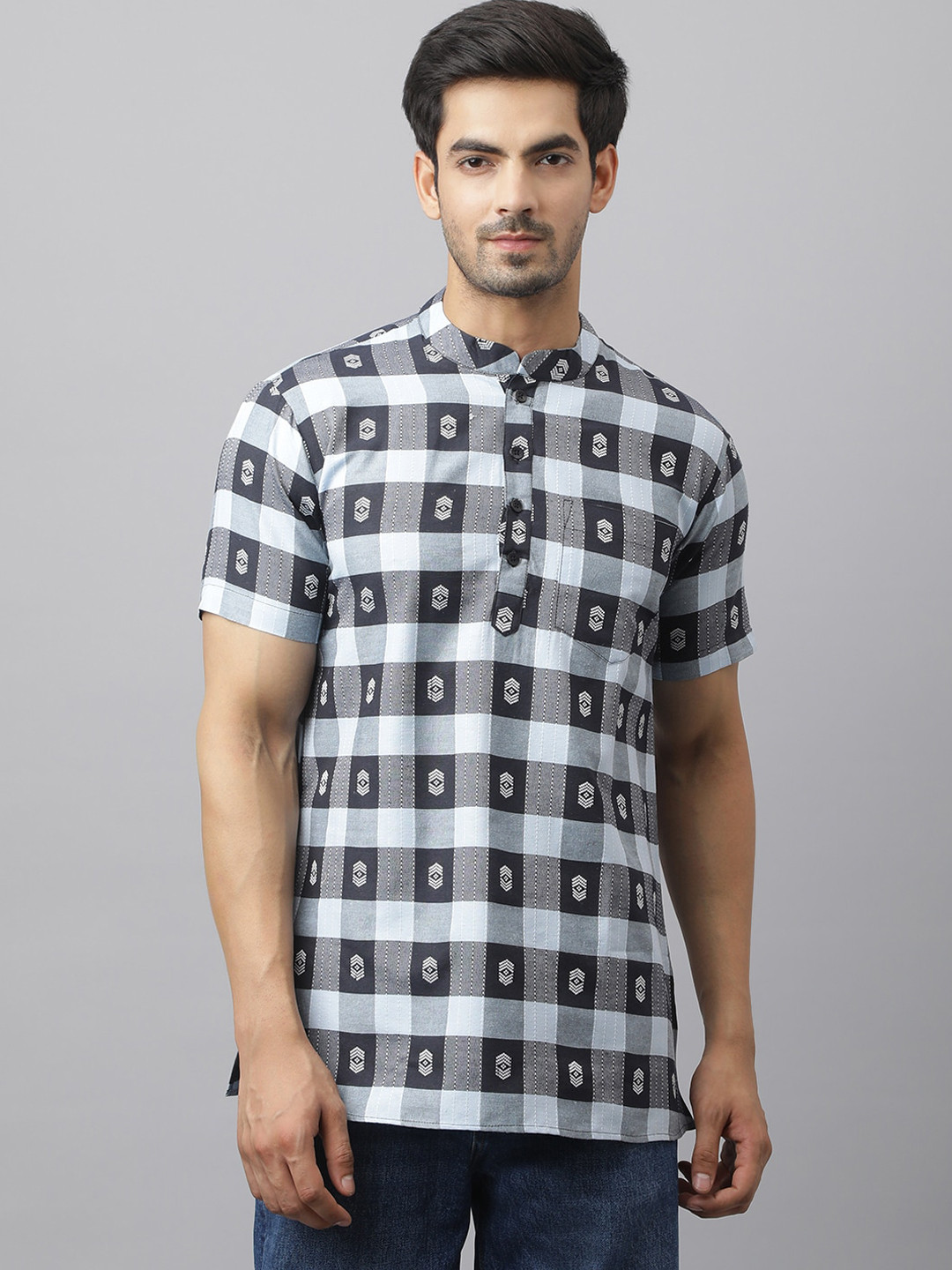 

Waahiba Men Grey & Black Printed Kurta