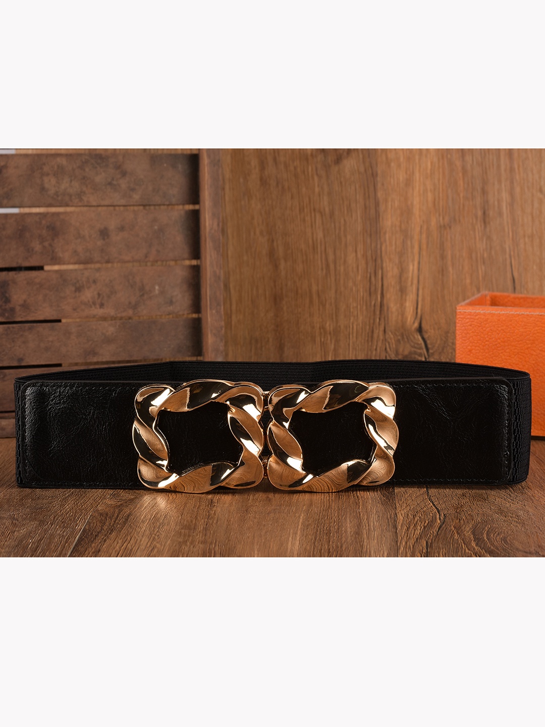 

BuckleUp Women Black stretchable Belt