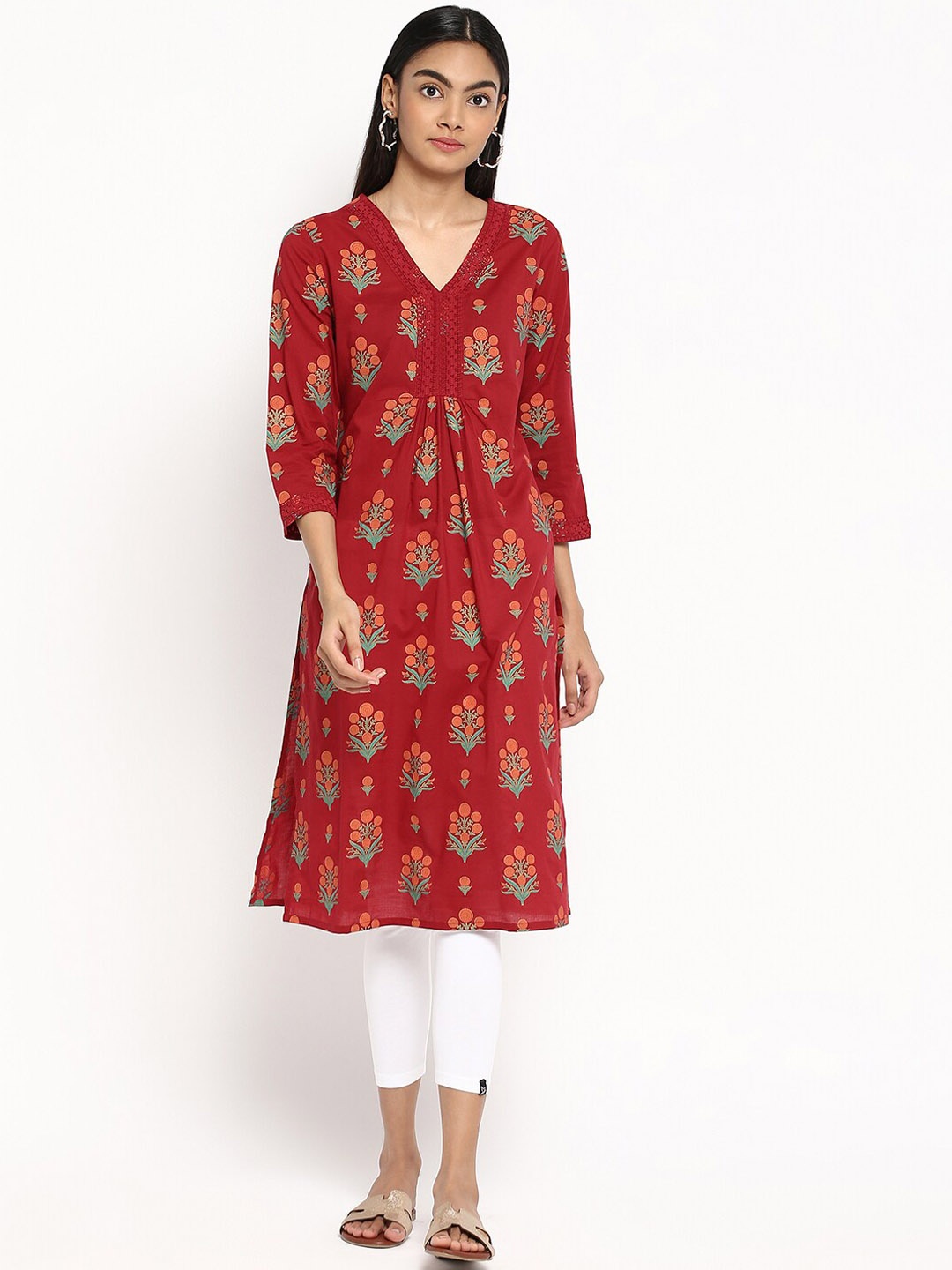 

R&B Women Maroon Floral Printed V Neck Kurta