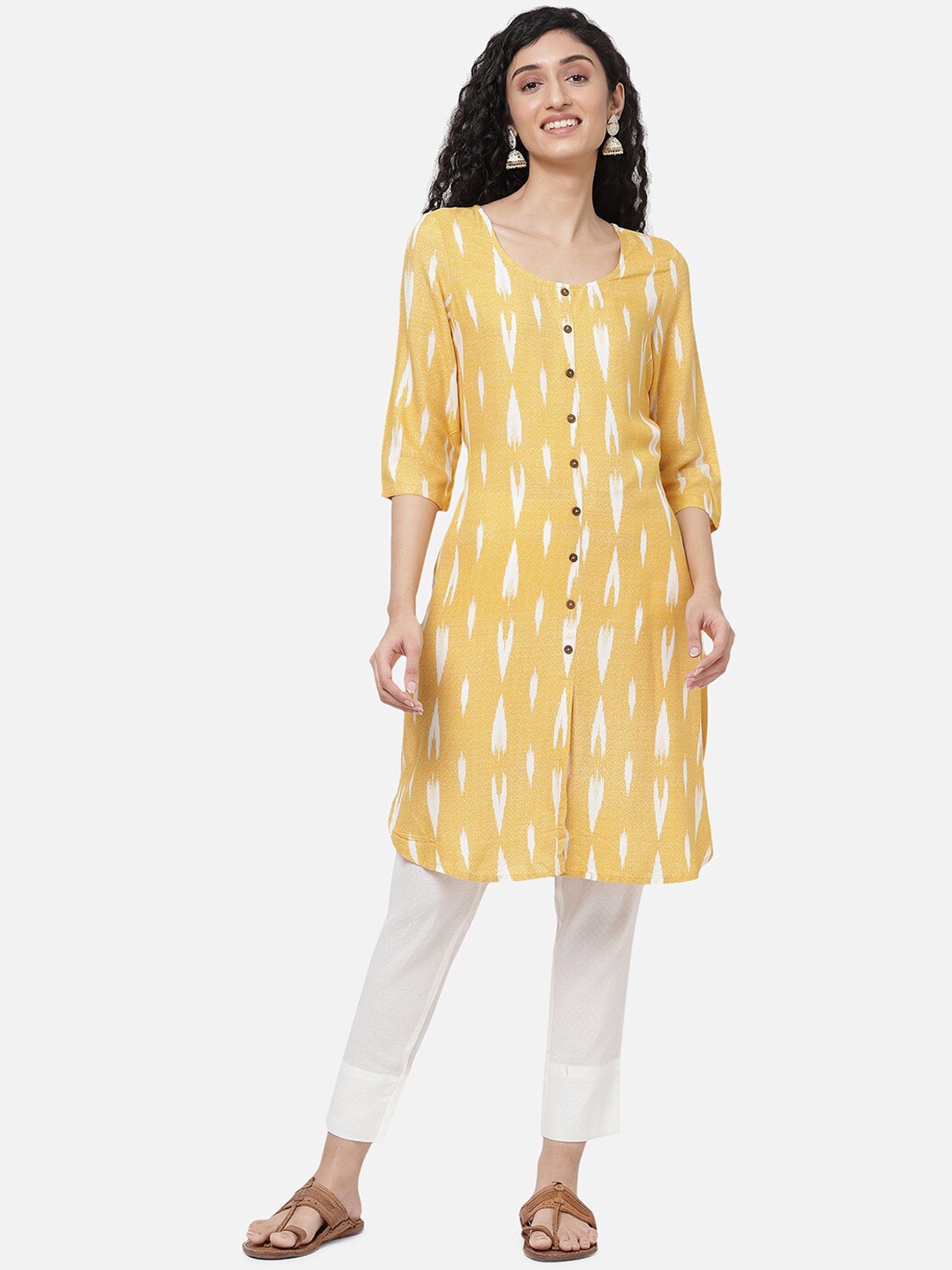 

R&B Women Yellow Geometric Printed Kurta