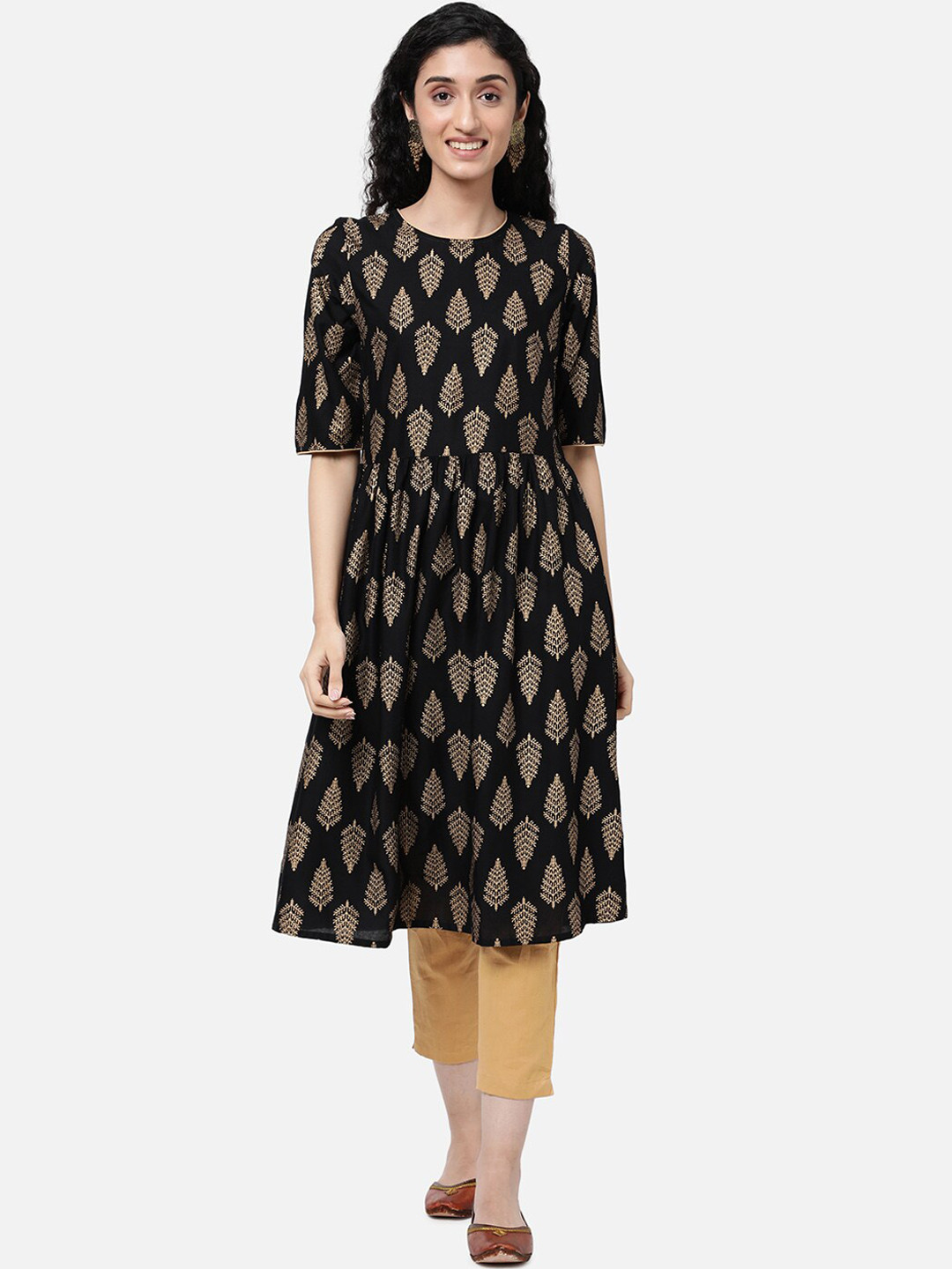 

R&B Women Black & Gold-Toned Ethnic Motifs Printed Anarkali Kurta