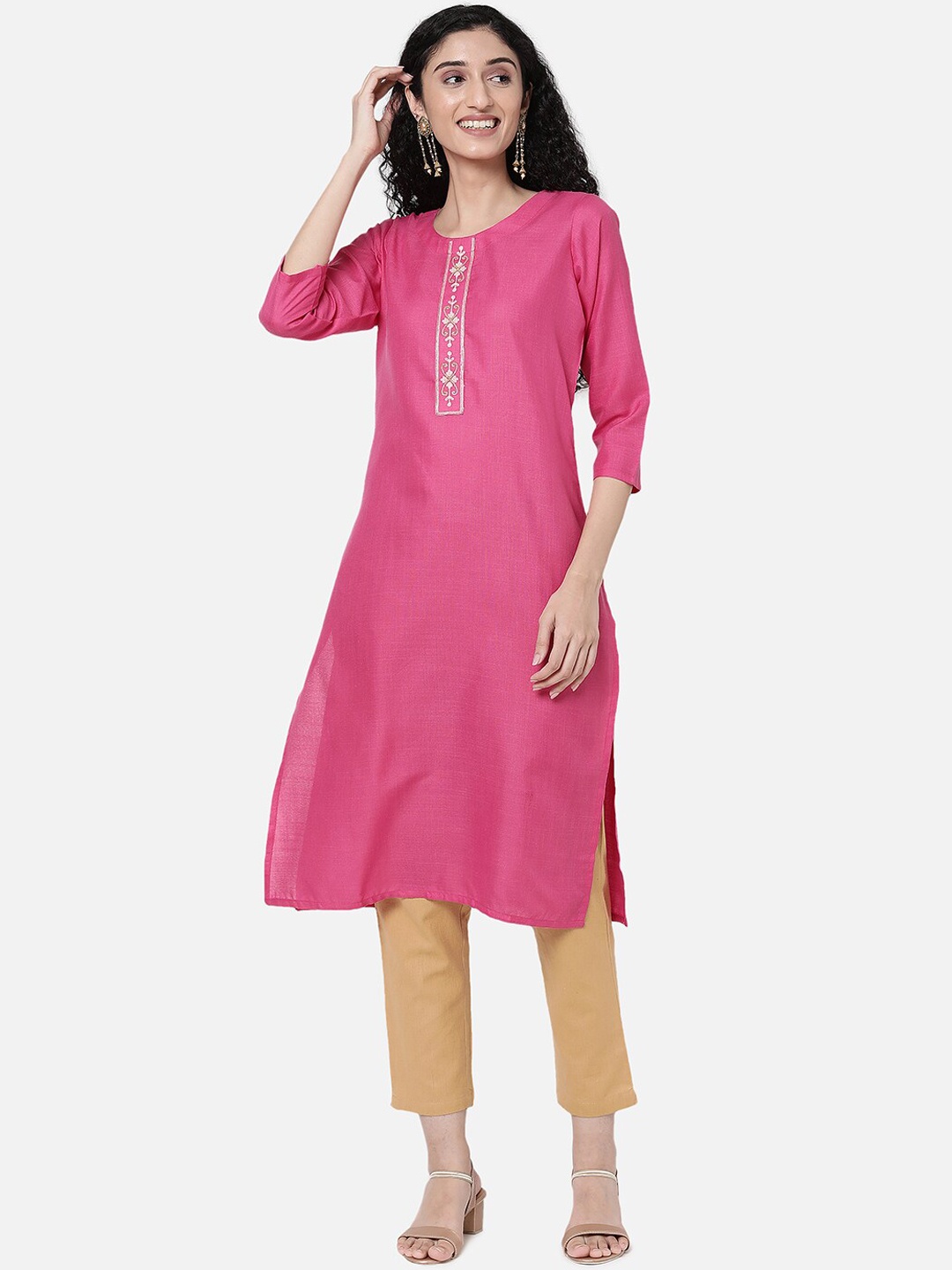 

R&B Women Pink Solid Regular Kurta