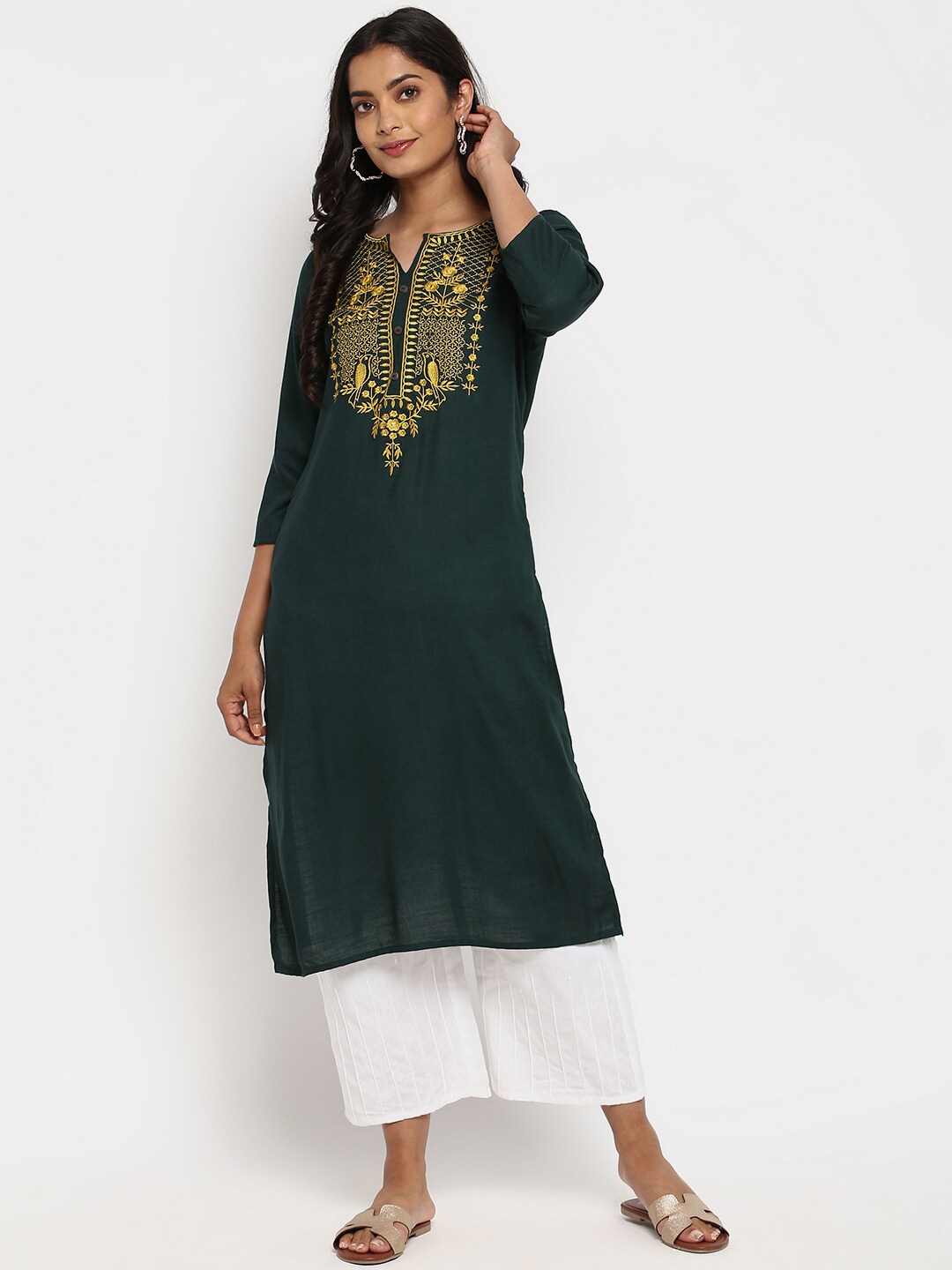 

R&B Women Green Yoke Design Mirror Work Straight Kurta