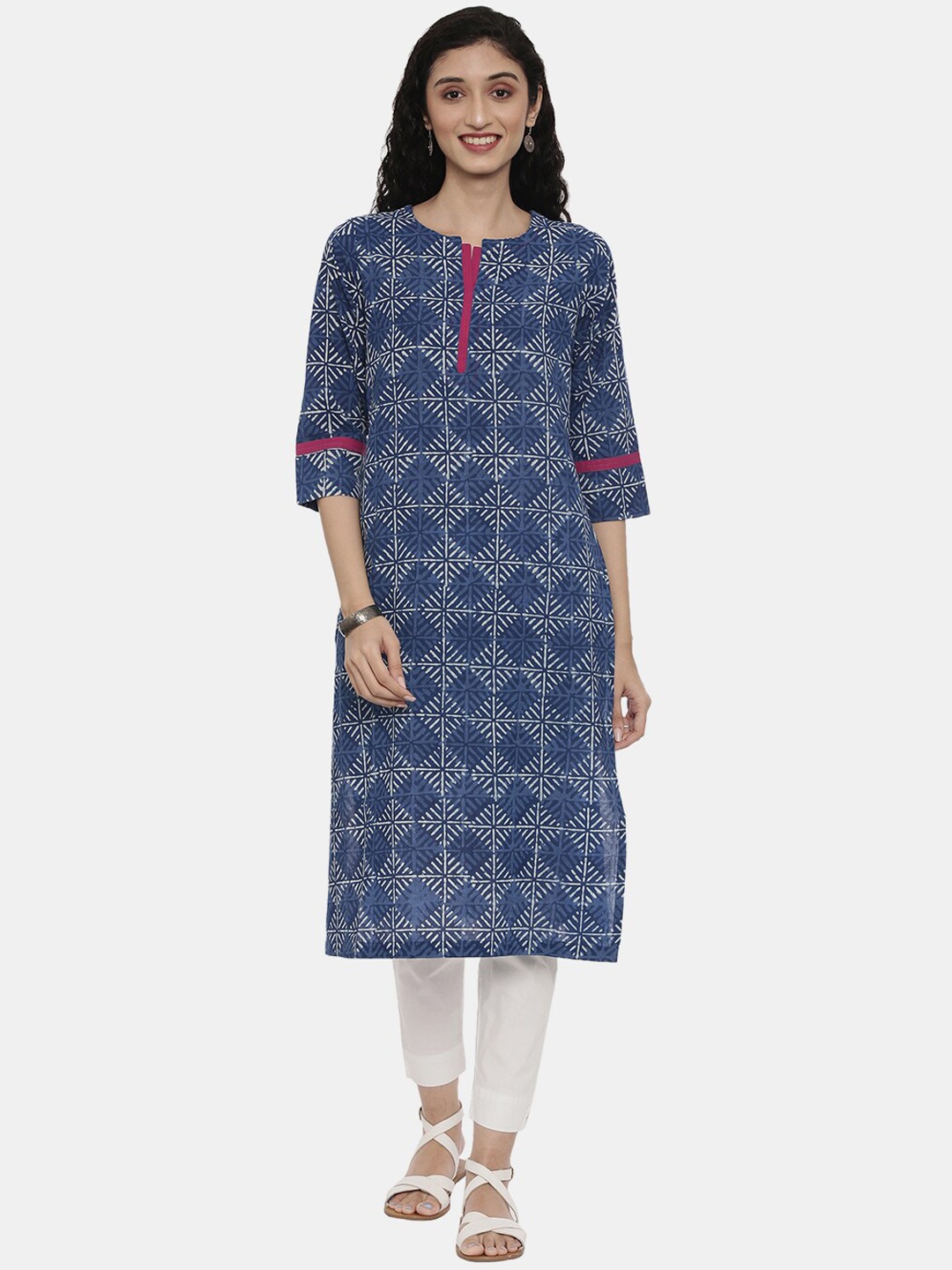 

R&B Women Navy Blue Geometric Printed Kurta