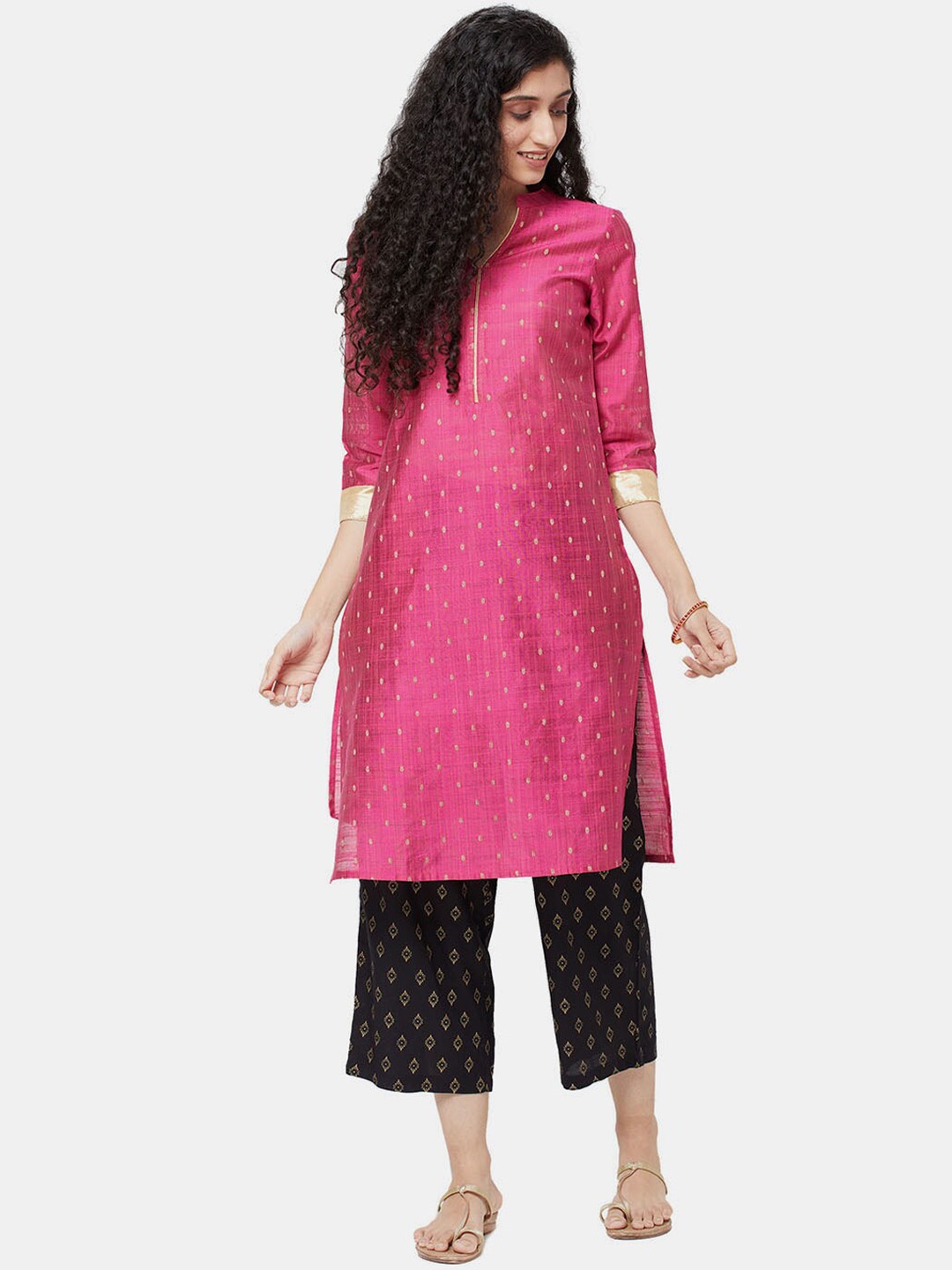 

R&B Women Pink Striped Thread Work Kurta