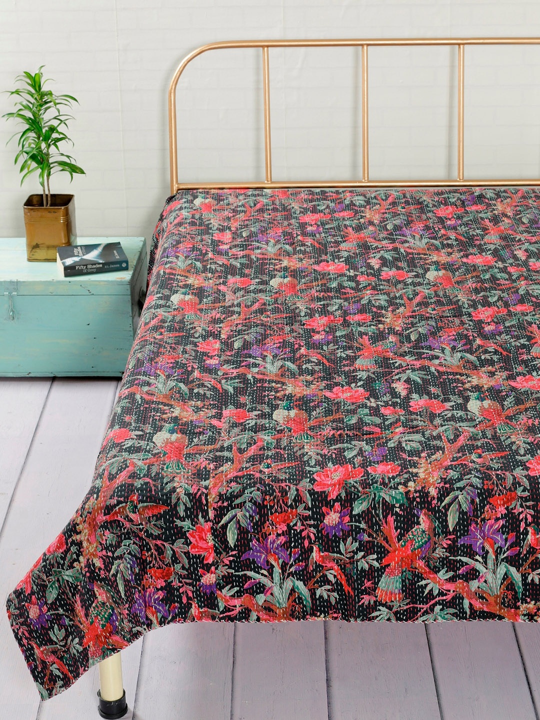 

HANDICRAFT PALACE Black Bird Printed Kantha Quilted Cotton Single Bed Cover