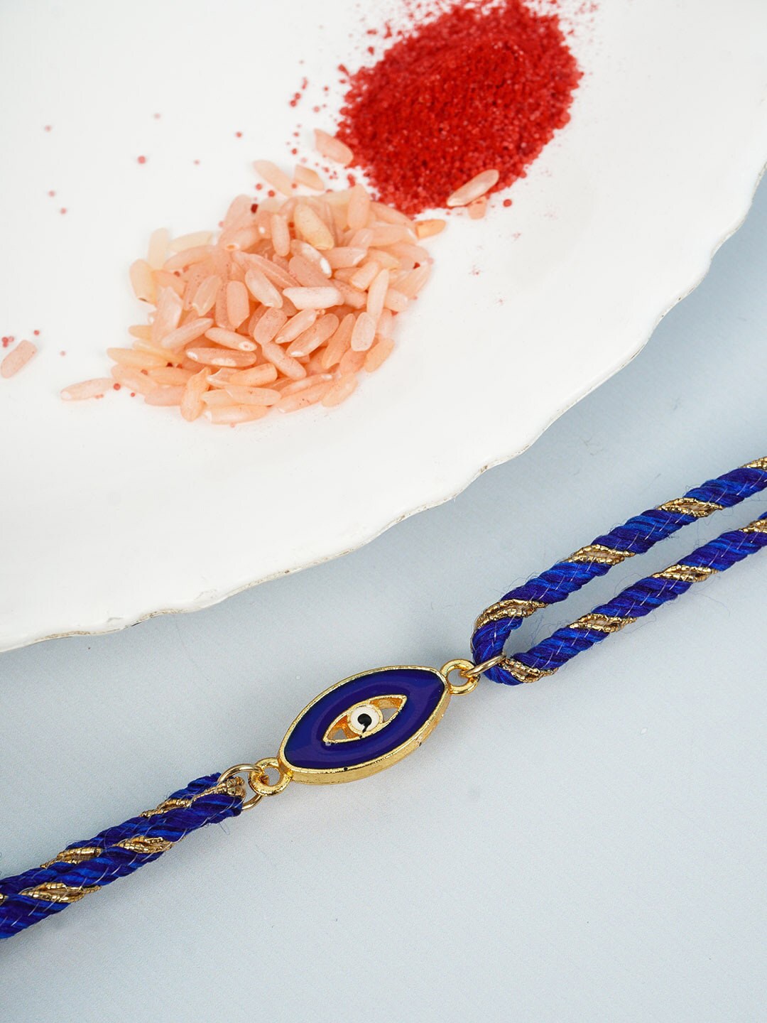 

Ferosh Men Blue Rakhi