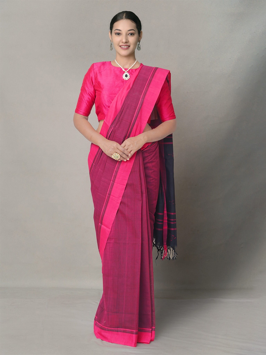 

Unnati Silks Pink & Navy Blue Woven Design Pure Cotton Chettinad Saree