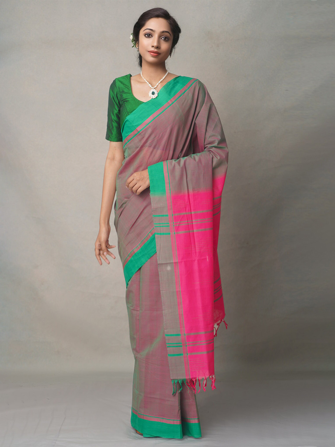 

Unnati Silks Green & Pink Pure Cotton Chettinad Saree