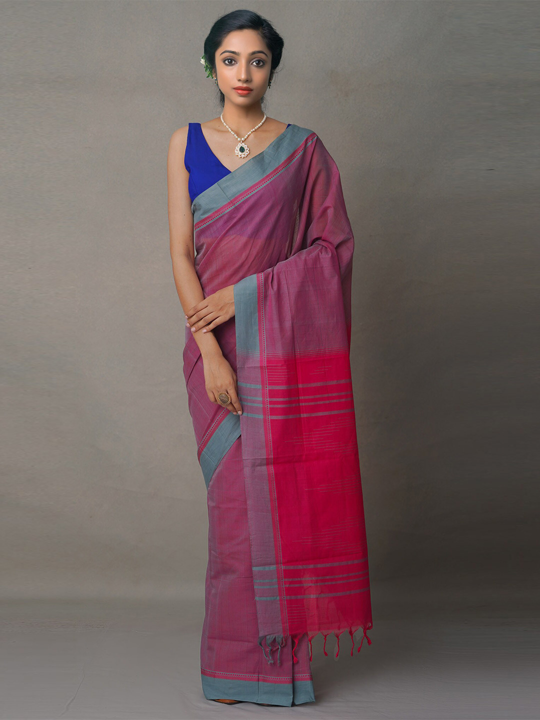 

Unnati Silks Pink & Grey Woven Design Handloom Pure Cotton Chettinad Saree