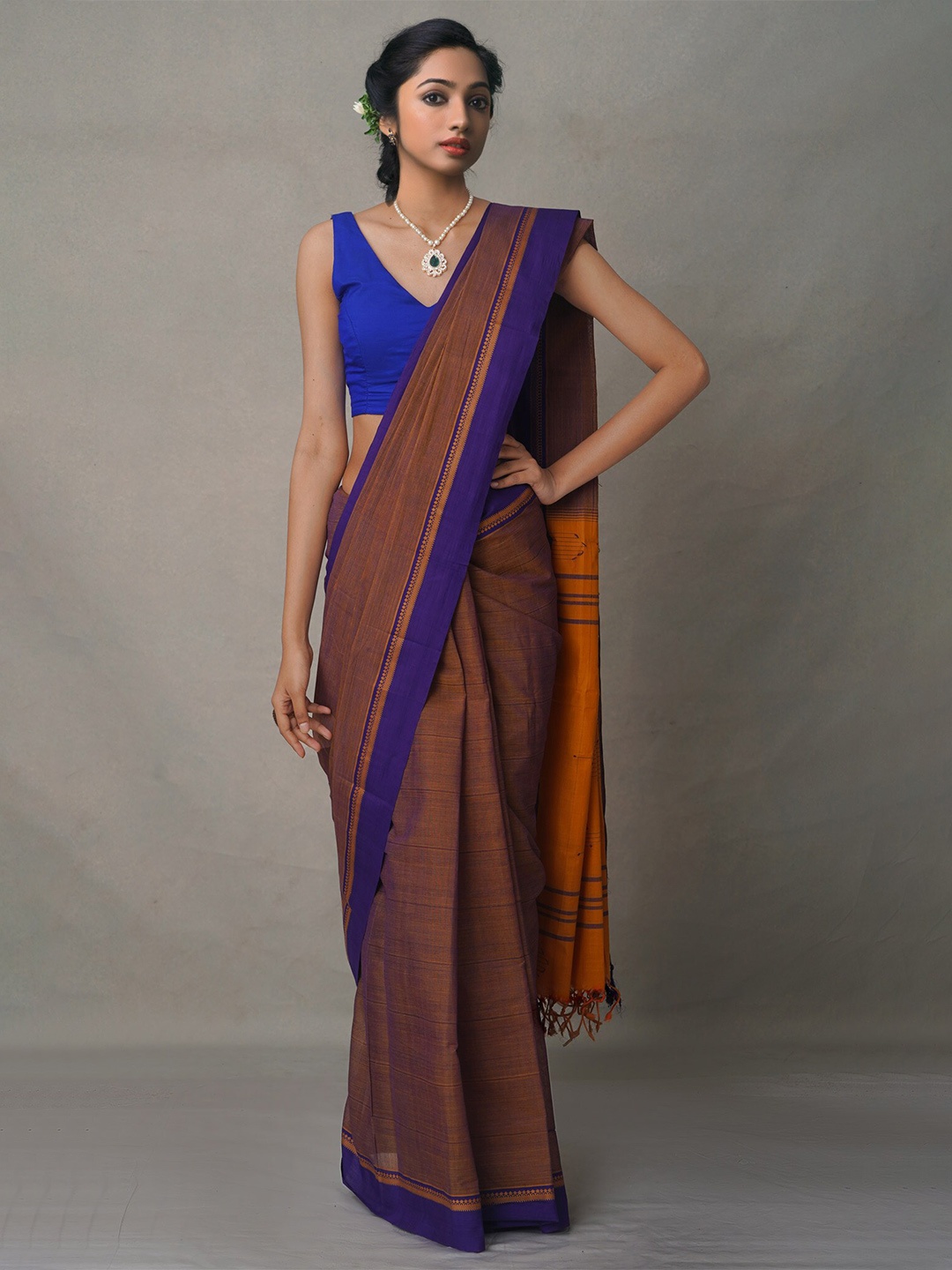 

Unnati Silks Brown & Blue Woven Design Pure Cotton Chettinad Saree