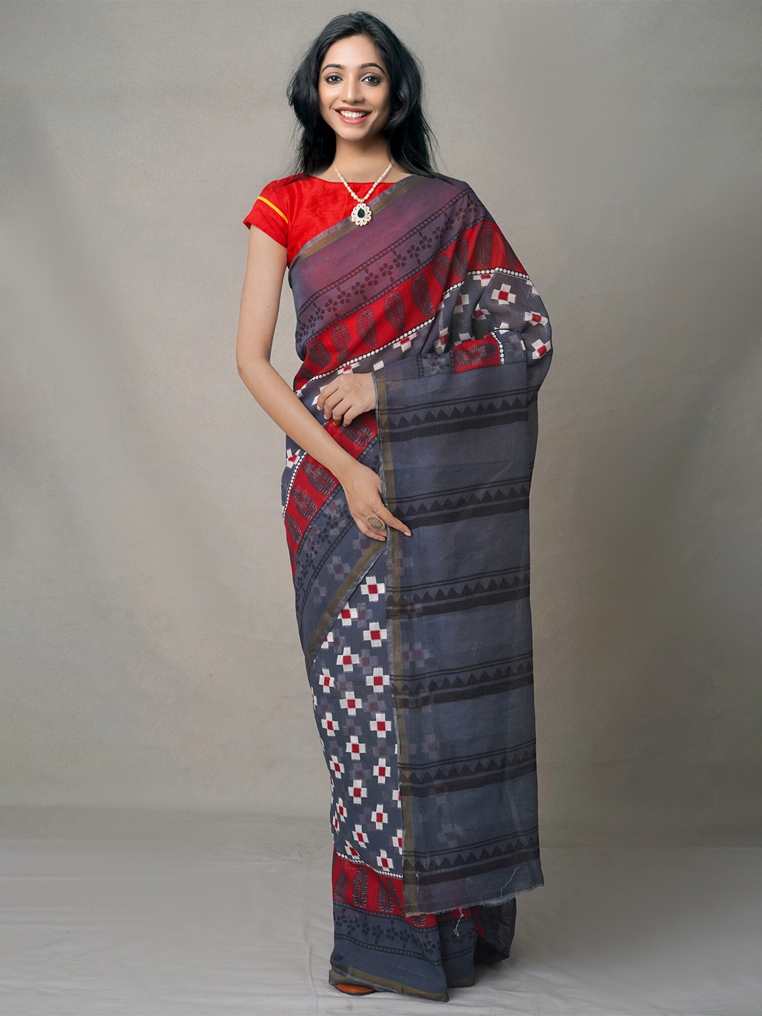 

Unnati Silks Blue & Maroon Dabu Silk Cotton Chanderi Saree