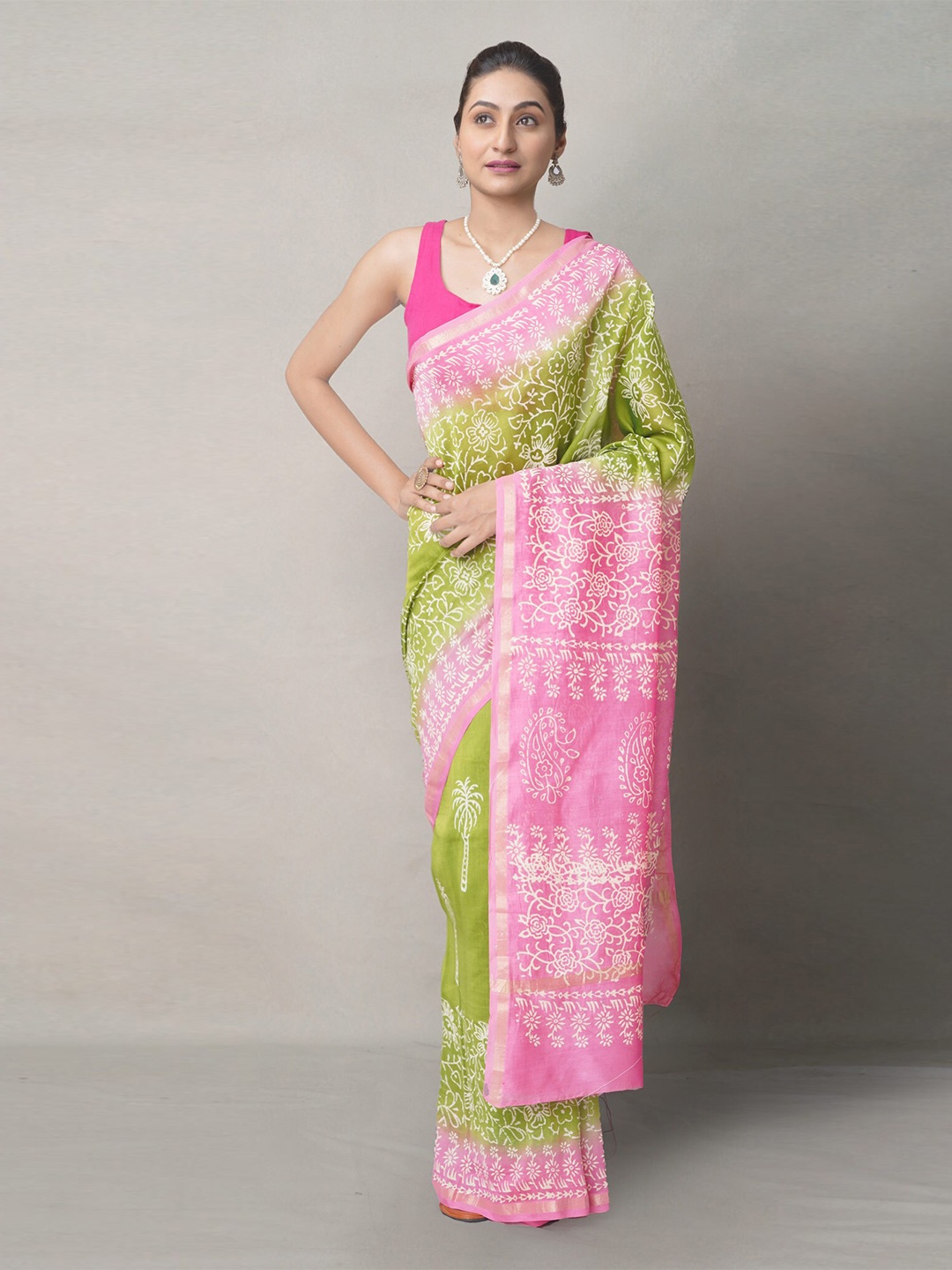 

Unnati Silks Green & Pink Ethnic Motifs Zari Silk Blend Baluchari Saree