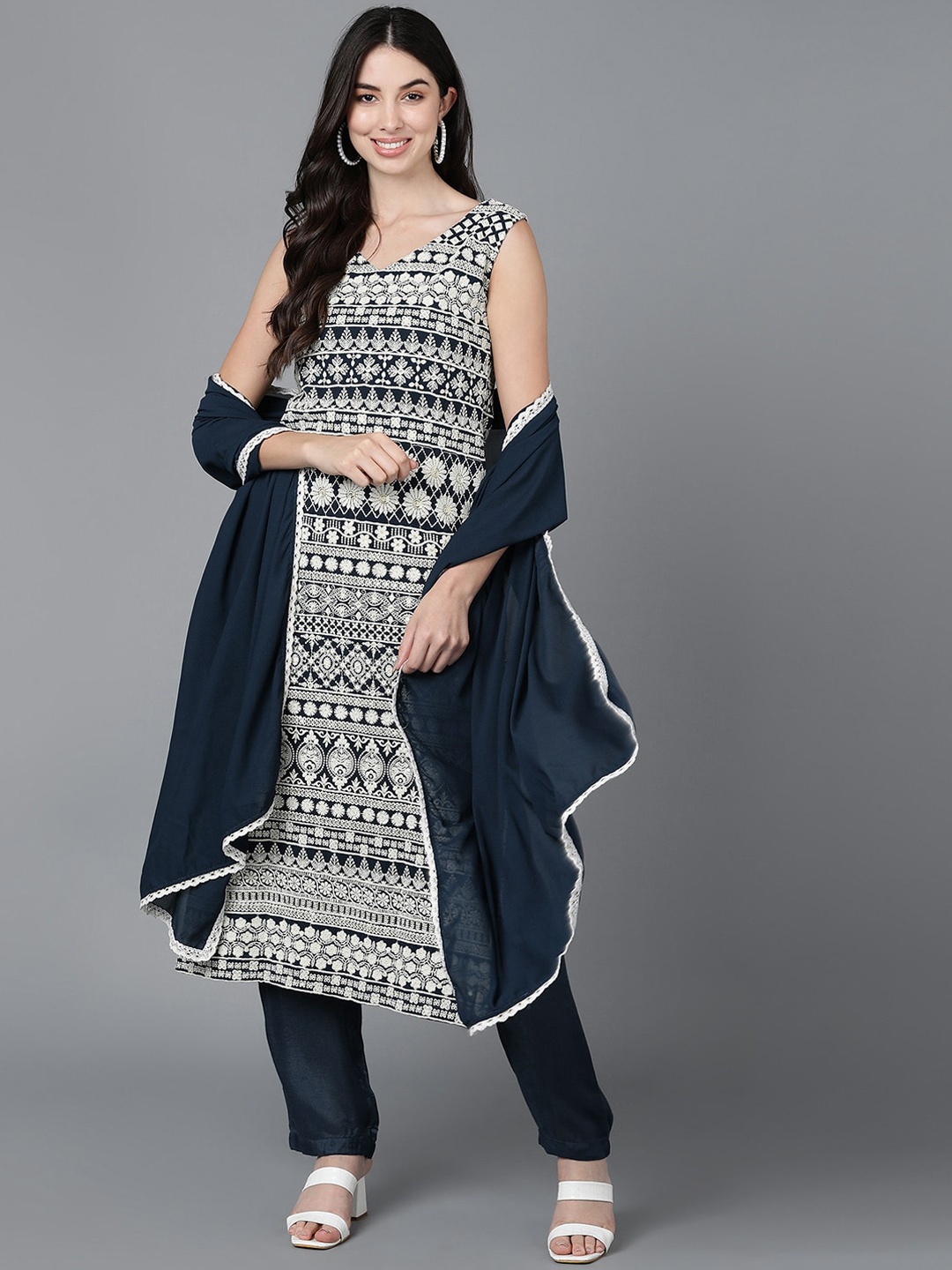 

AHIKA Women Teal Kurta with Trousers & With Dupatta
