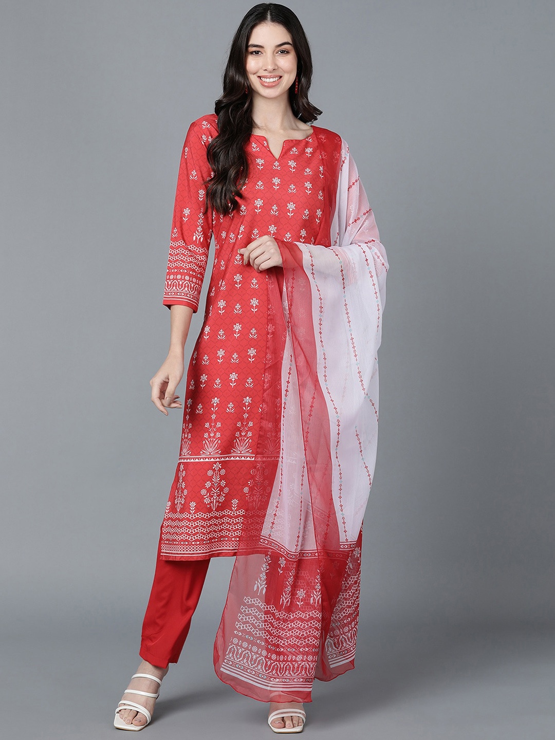 

AHIKA Women Red Floral Printed Kurta with Trousers & With Dupatta Plus Size